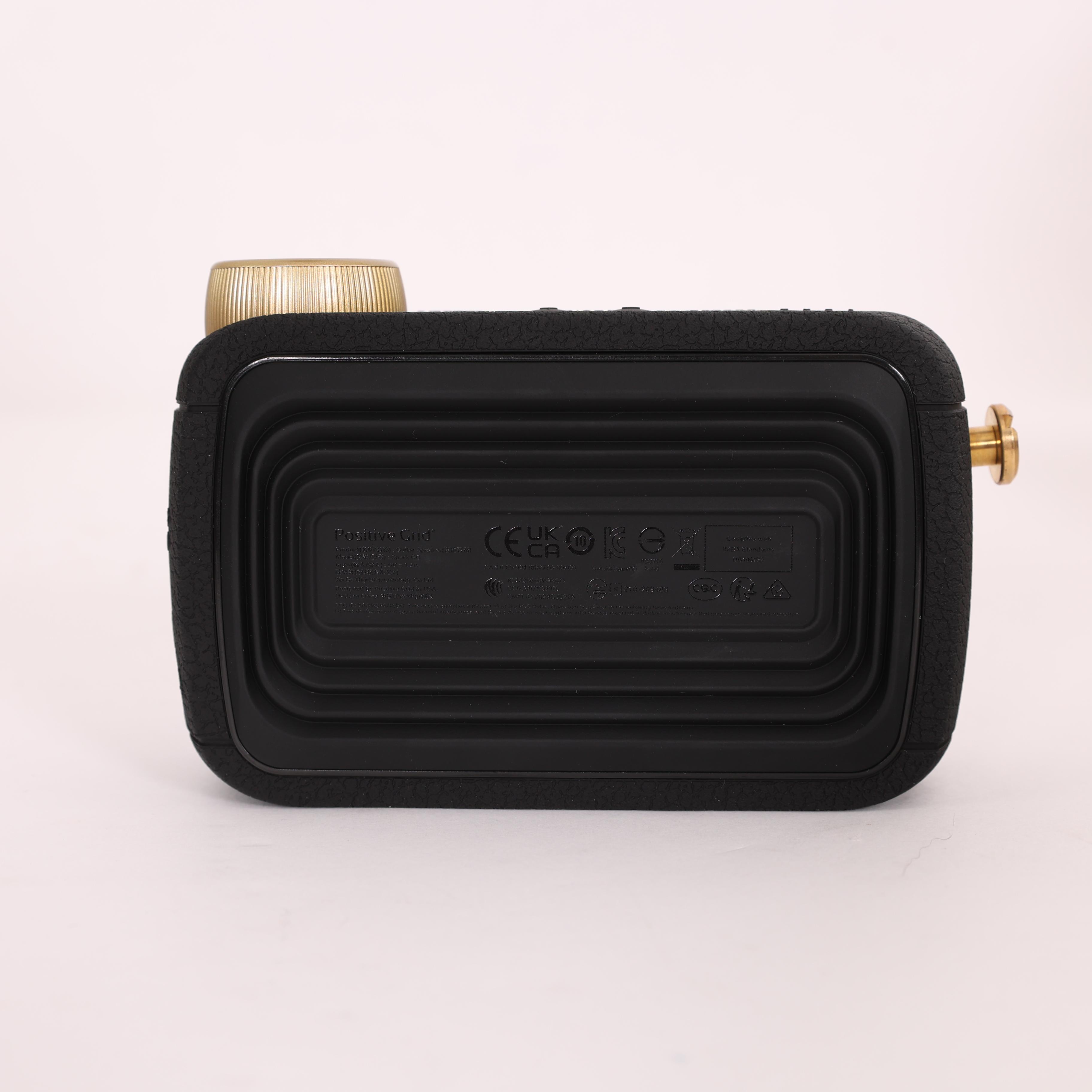 Second Hand Positive Grid Spark GO Portable Guitar Amp & Bluetooth Speaker with Carry Case 709 - SH-241-5709 (1).jpg