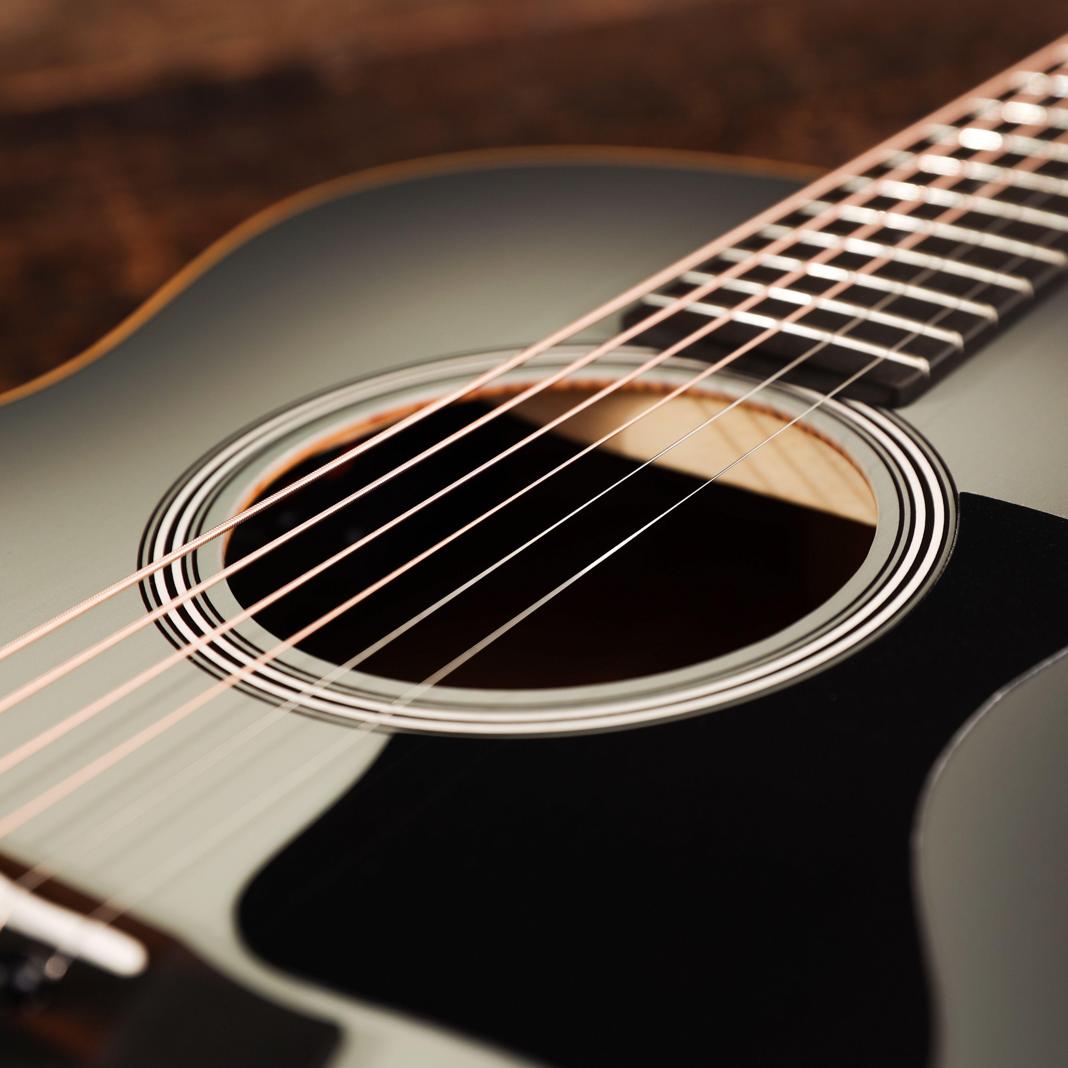 Taylor GS Mini-e Special Edition Electro Acoustic Guitar in Silverburst - EDITS (2)_compressed.jpg