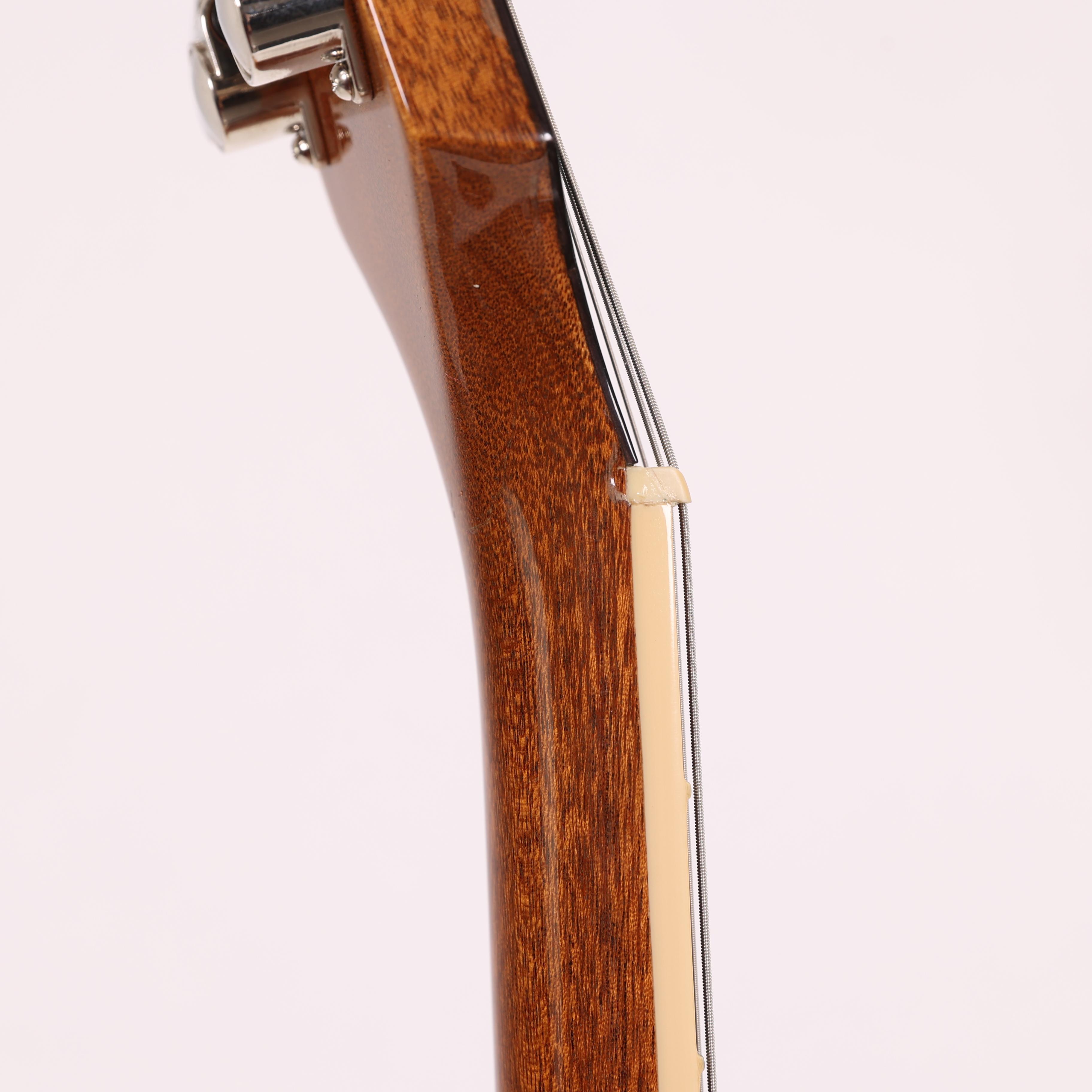 B Stock: Gibson Les Paul Standard 60s Transparent Trans Oxblood 001 - B-LPS600OXN-0001 (15).jpg