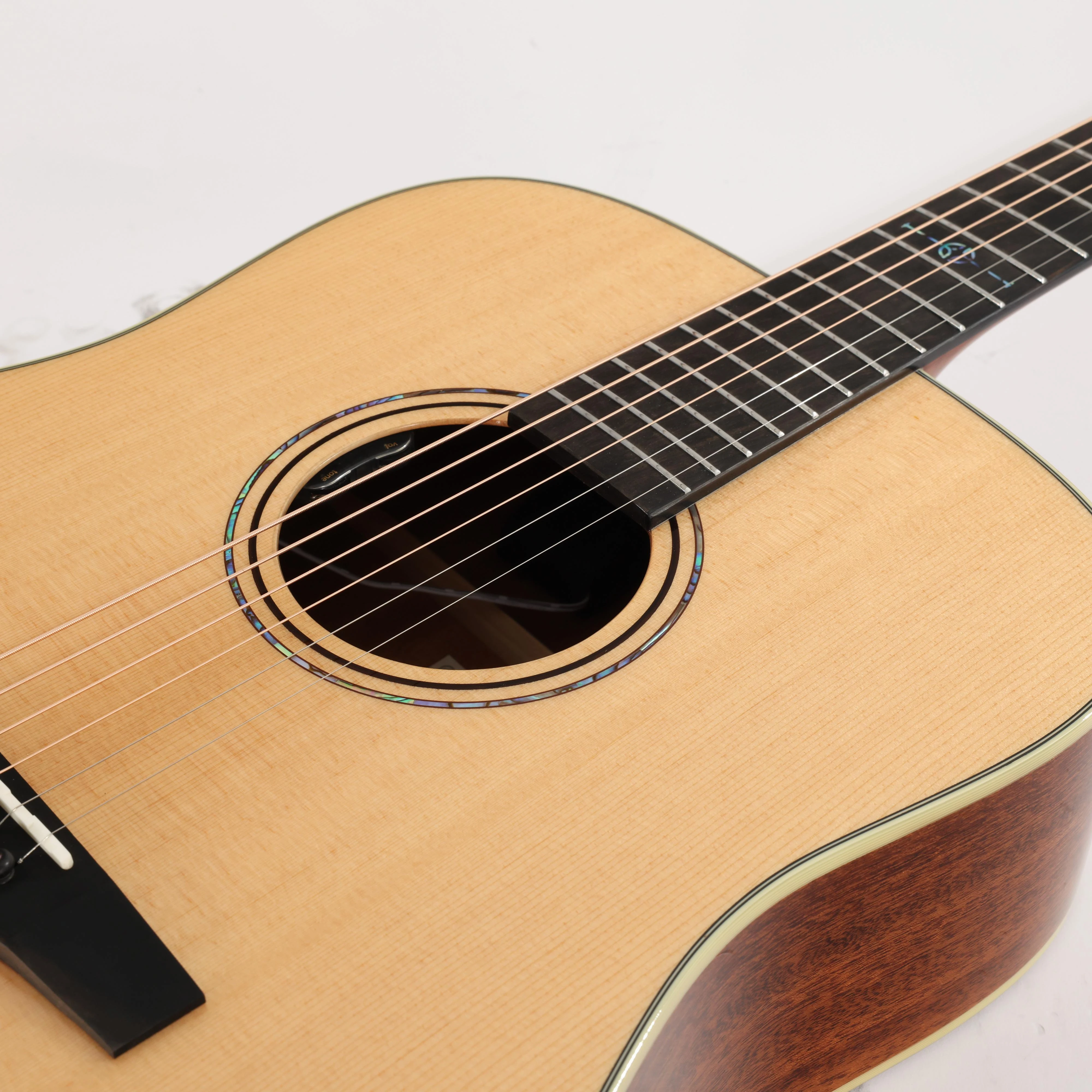 B Stock : Alvarez LD60e Laureate Dreadnought - LR Baggs HiFi Pickup 001 - B-LD60E-0001 (7).jpg