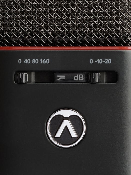 Austrian Audio OC18 Microphone Studio Set - 330326-OC18_Switch.jpg