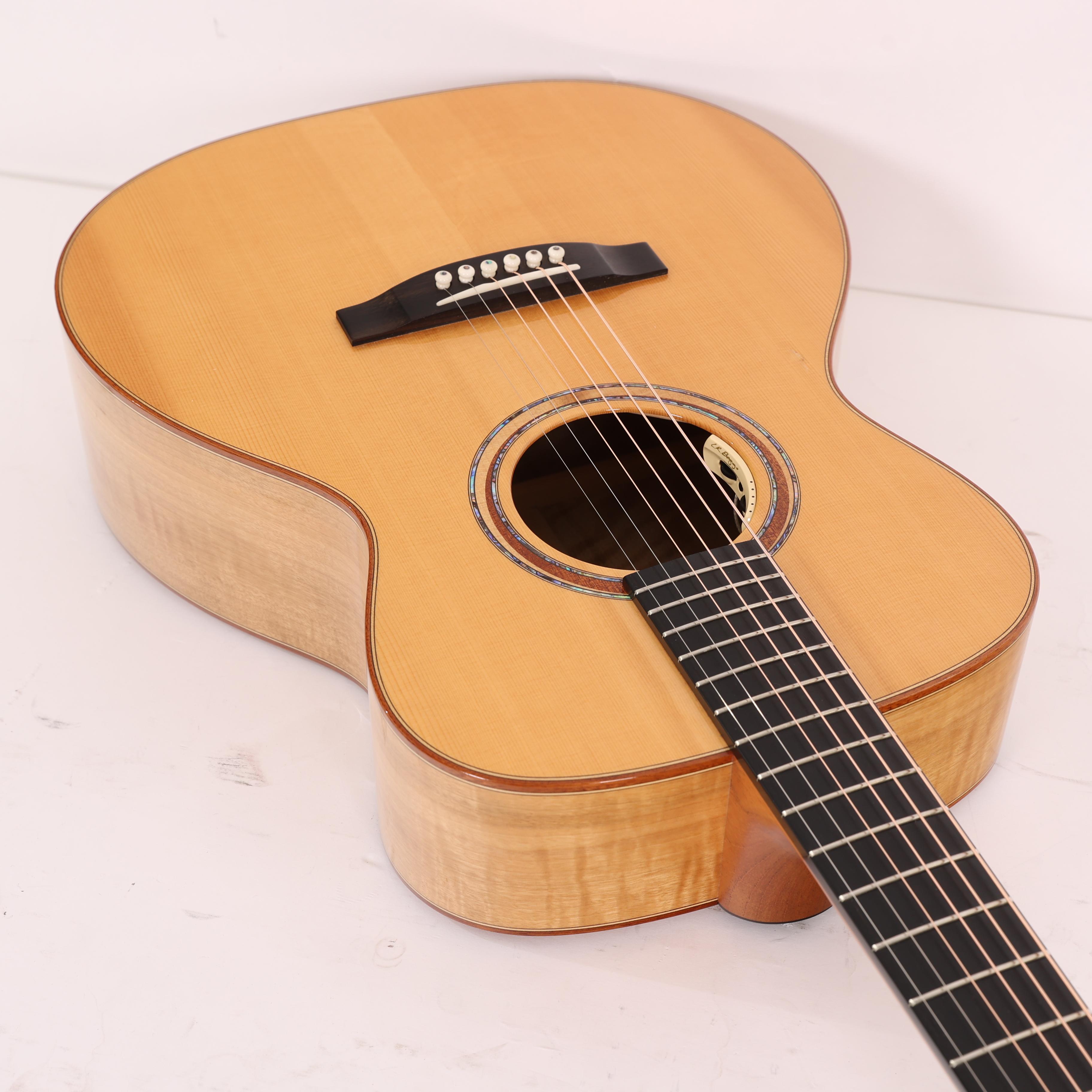 Second Hand Lakewood M-52 Premium Electro Acoustic Guitar in Natural 234 - SH-114-2234 (13).jpg