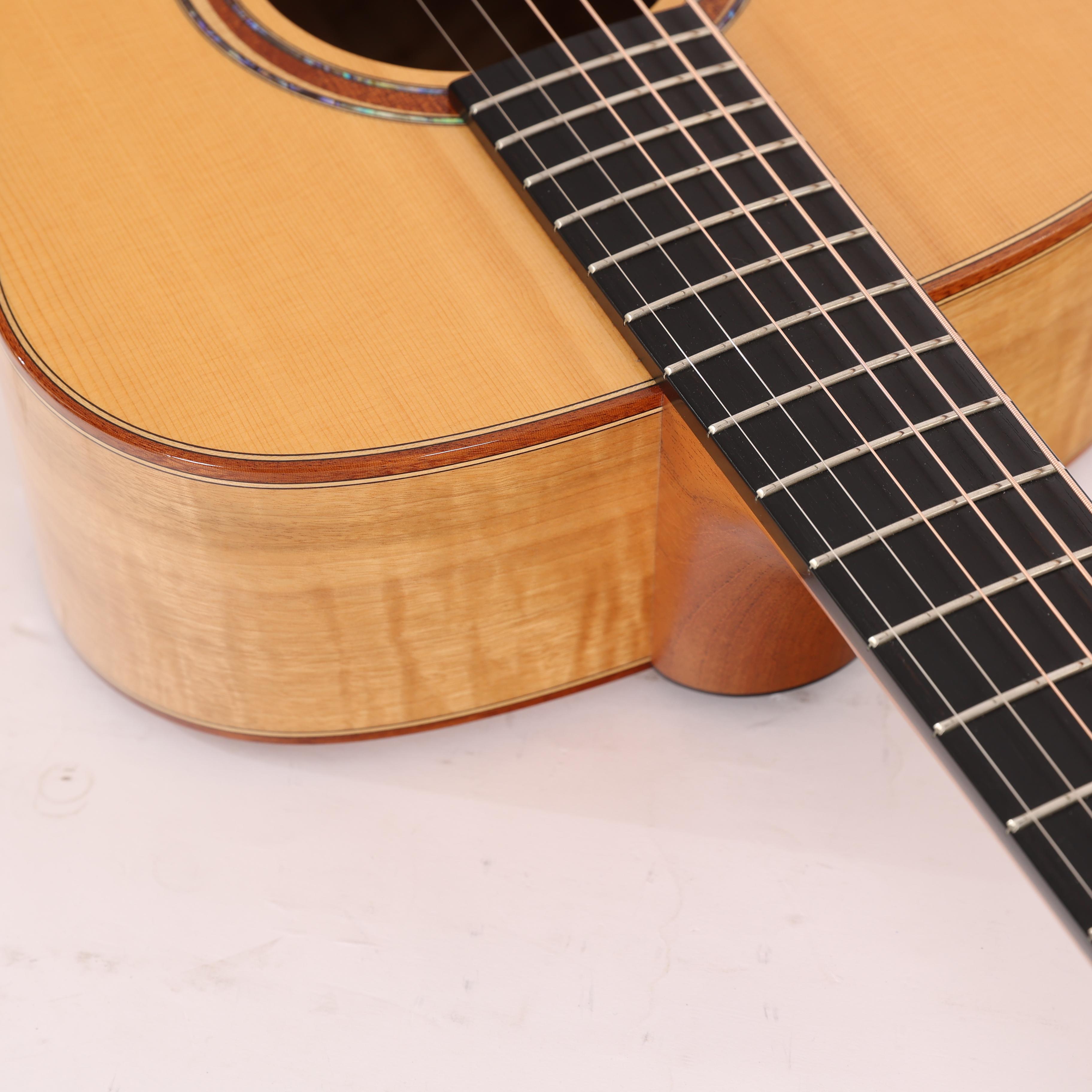 Second Hand Lakewood M-52 Premium Electro Acoustic Guitar in Natural 234 - SH-114-2234 (14).jpg