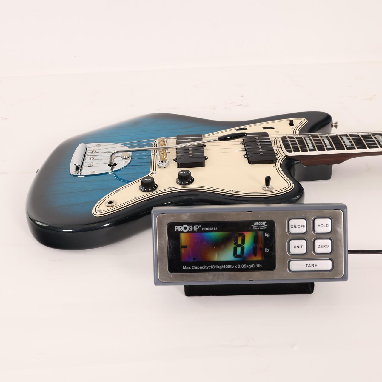 Second Hand Fender Masterbuilt Levi Perry Art Deco Jazzmaster in Royal Blue Burst 186 - SH-114-2186 (6).jpg