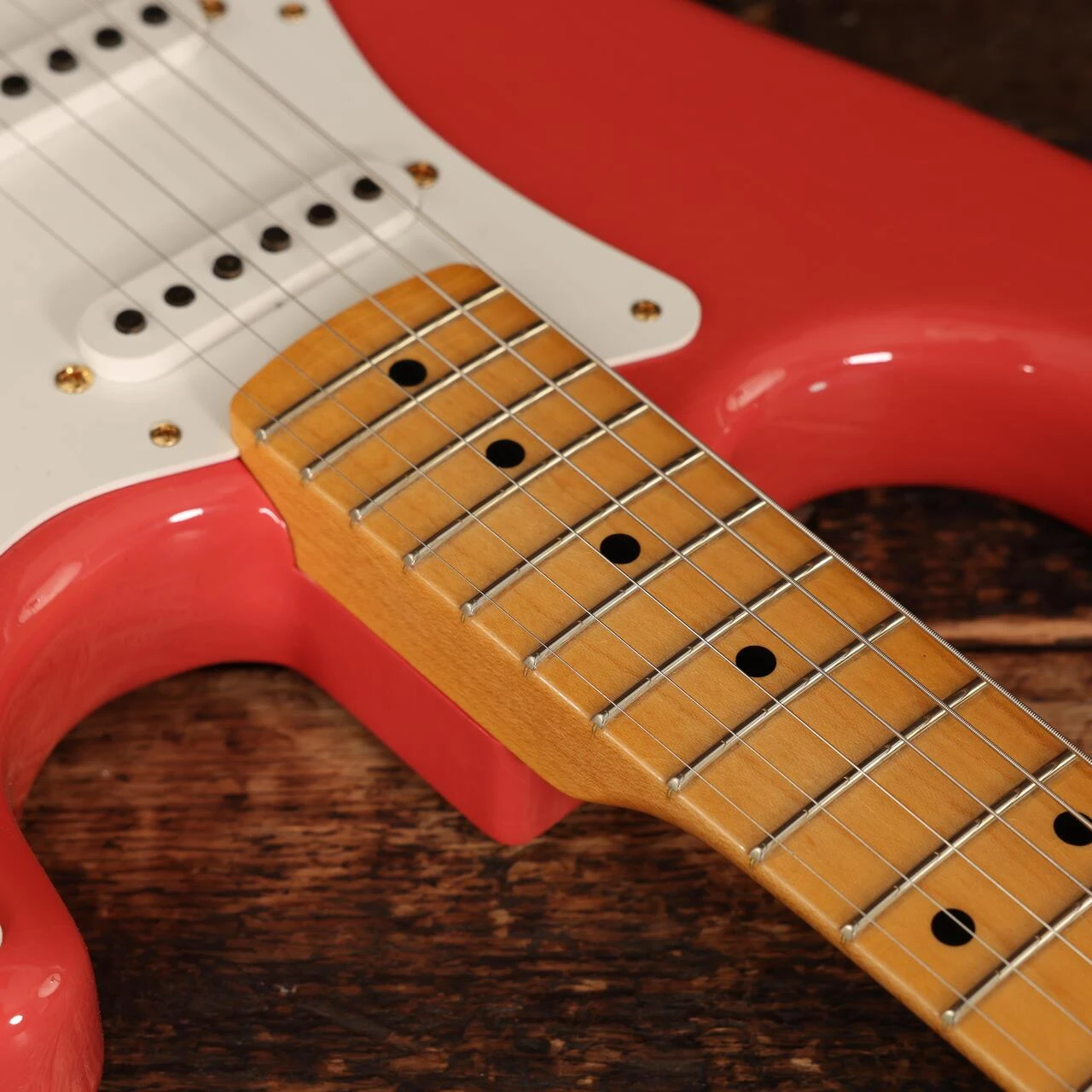 Fender Custom Shop '55 Stratocaster Deluxe Closet Classic in Faded Aged Fiesta Red - CZ585504 (14).JPG