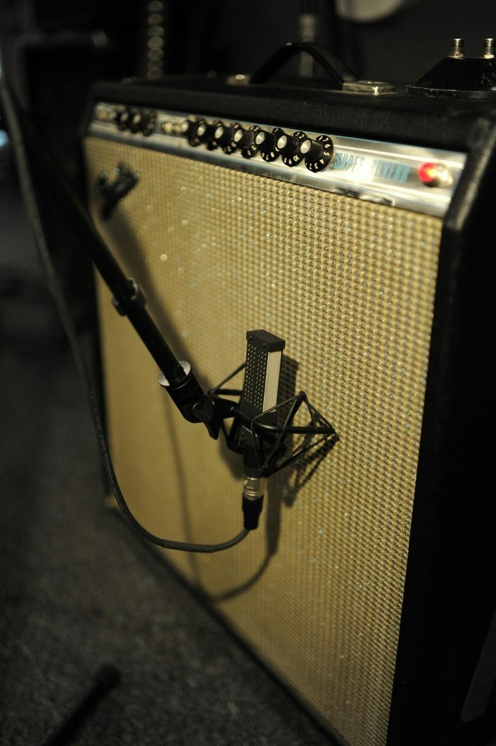 sE Electronics VR2 Voodoo Active Ribbon mic - 112448-tmp443F.jpg