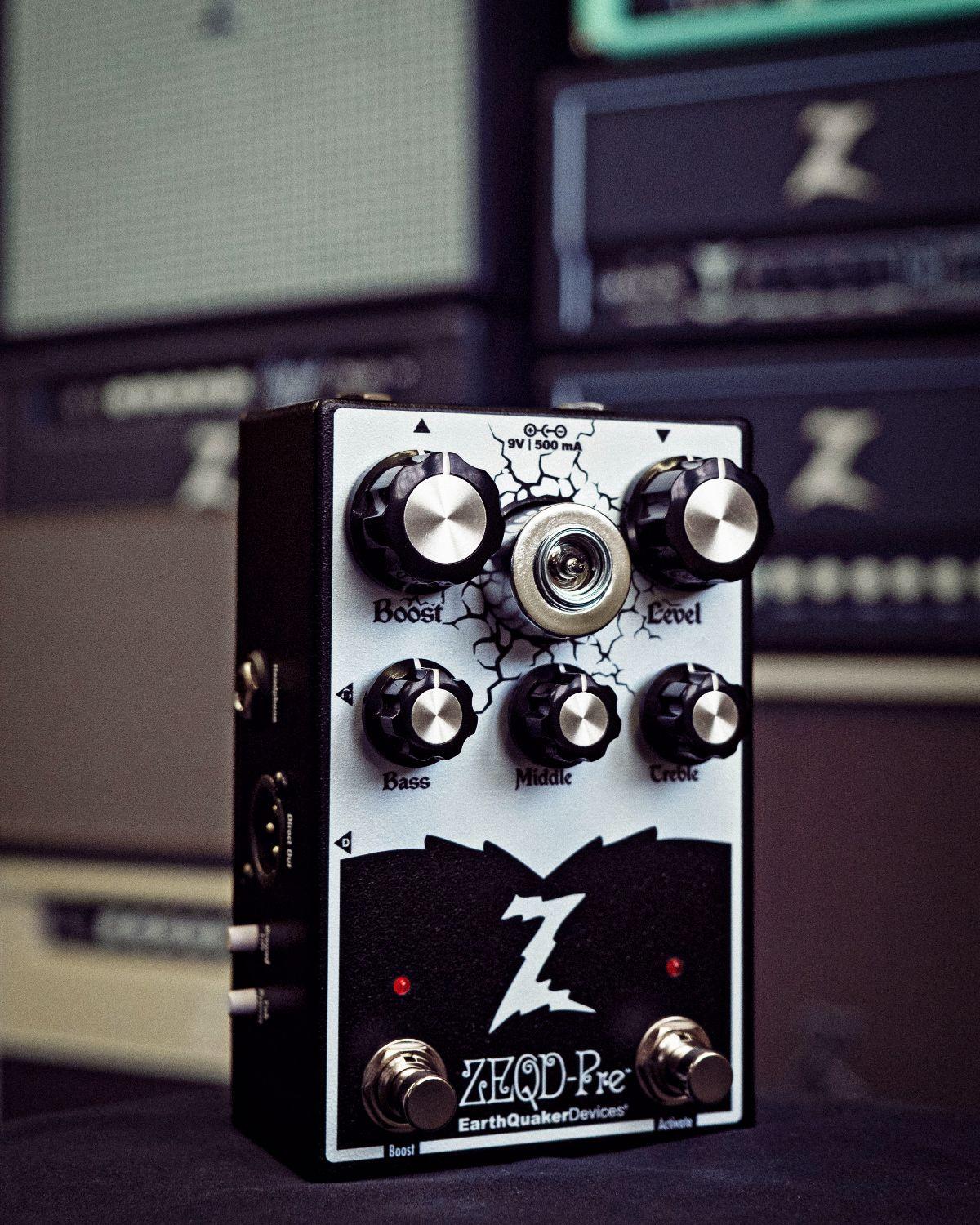 EarthQuaker Devices ZEQD Pre-Tube Preamp Pedal - ZEQD-Pre-Analog-Preamp-Amps-4x5_compressed.jpg