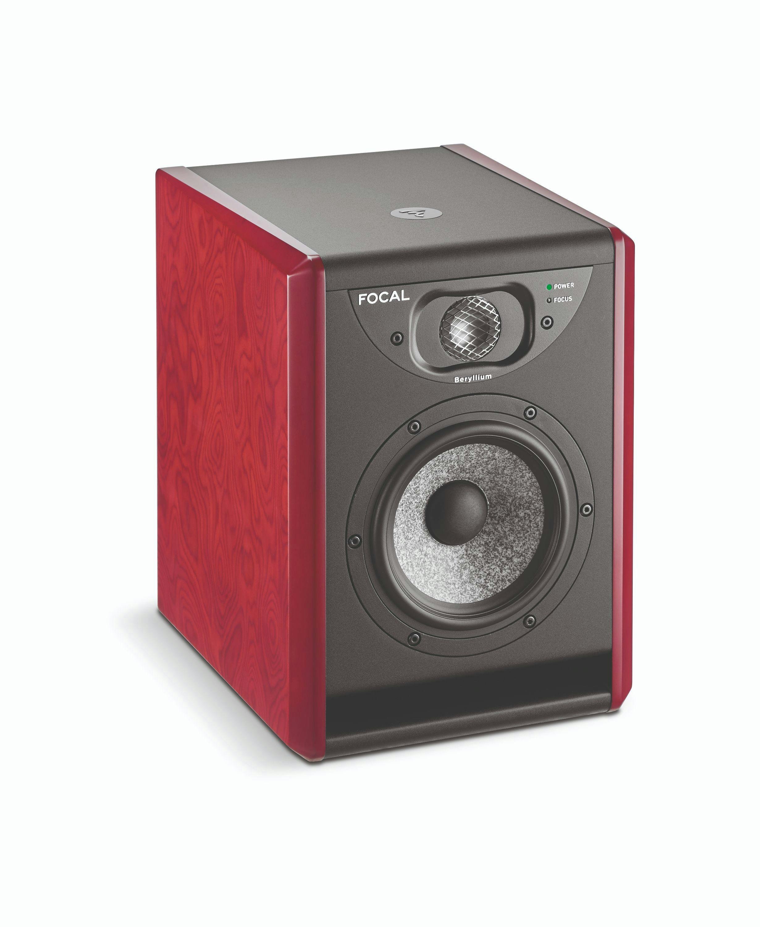 Focal Solo 6 ST6 Studio Monitor (EACH) - 517331-Solo6_34_G.jpg