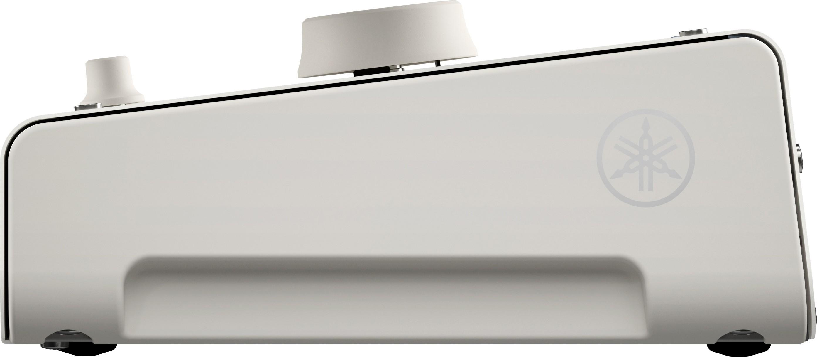 Yamaha URX44W Premium Audio Interface White - URX44W_6.jpg