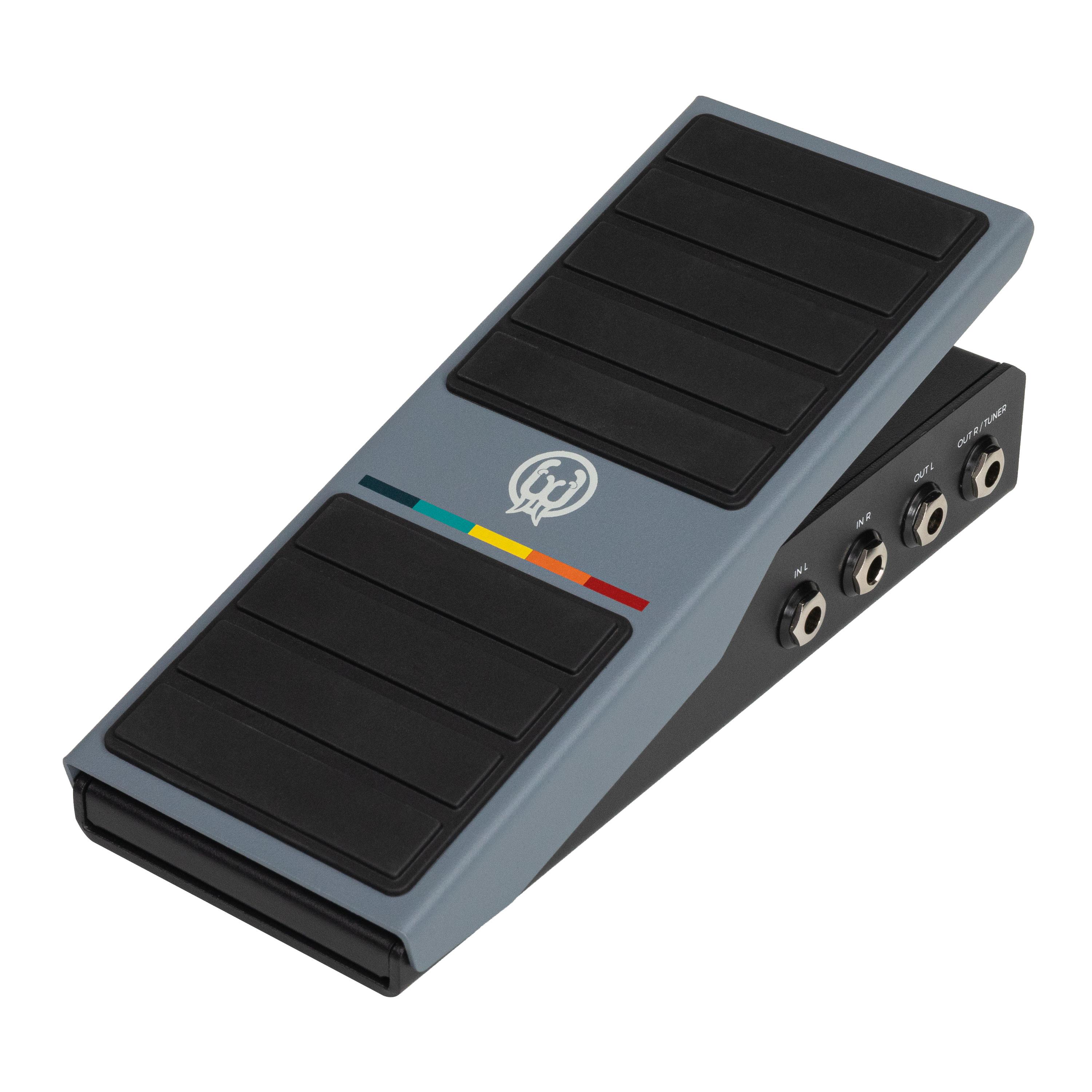 Walrus Audio Canvas Volume Pedal - Canvas-Volume-quarter-view-treadle-open.jpg