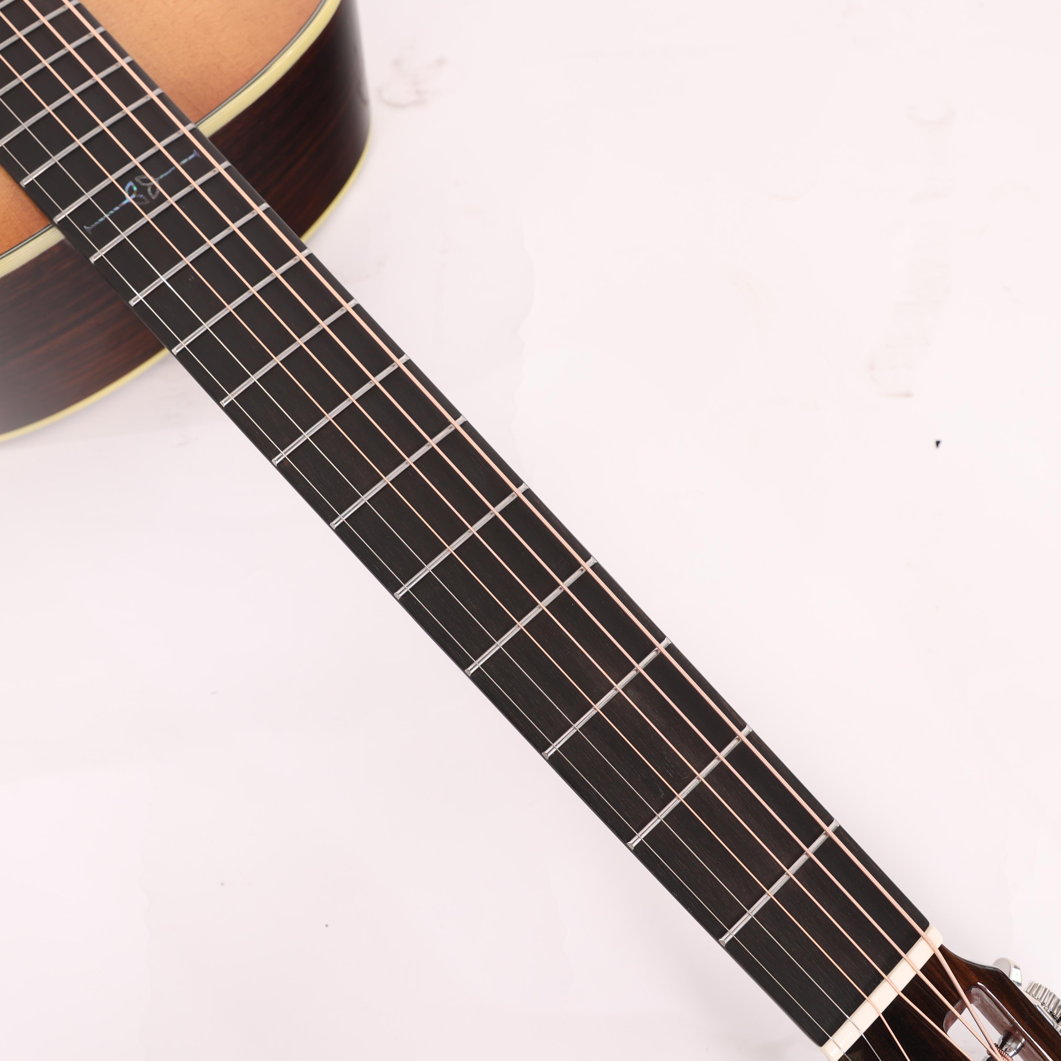 B Stock : Alvarez LT70e Laureate 000-12 Acoustic Electric Herringbone Sunset 001 - B-LT70EHS-0001 (12).jpg