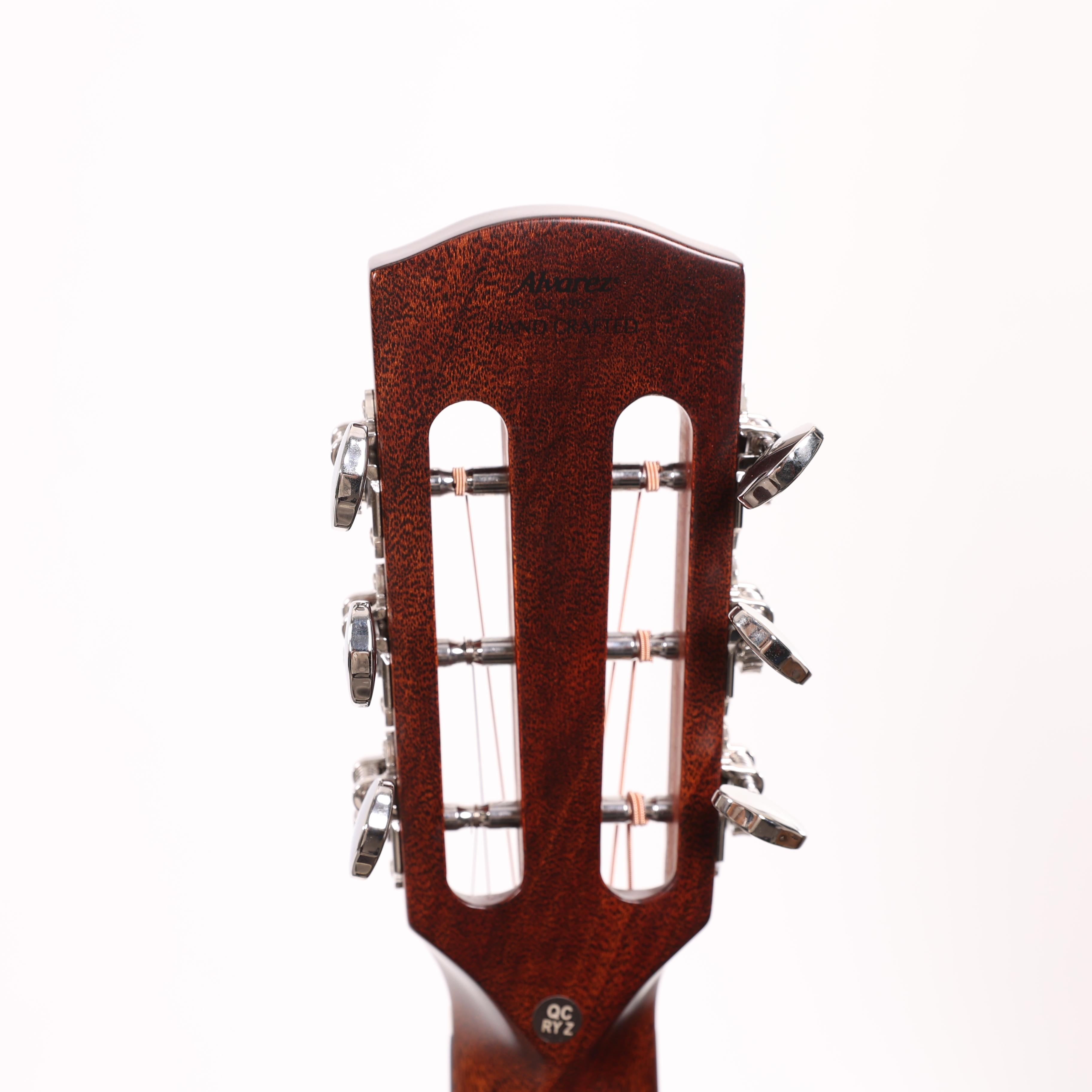 B Stock : Alvarez LT70e Laureate 000-12 Acoustic Electric Herringbone Sunset 001 - B-LT70EHS-0001 (5).jpg