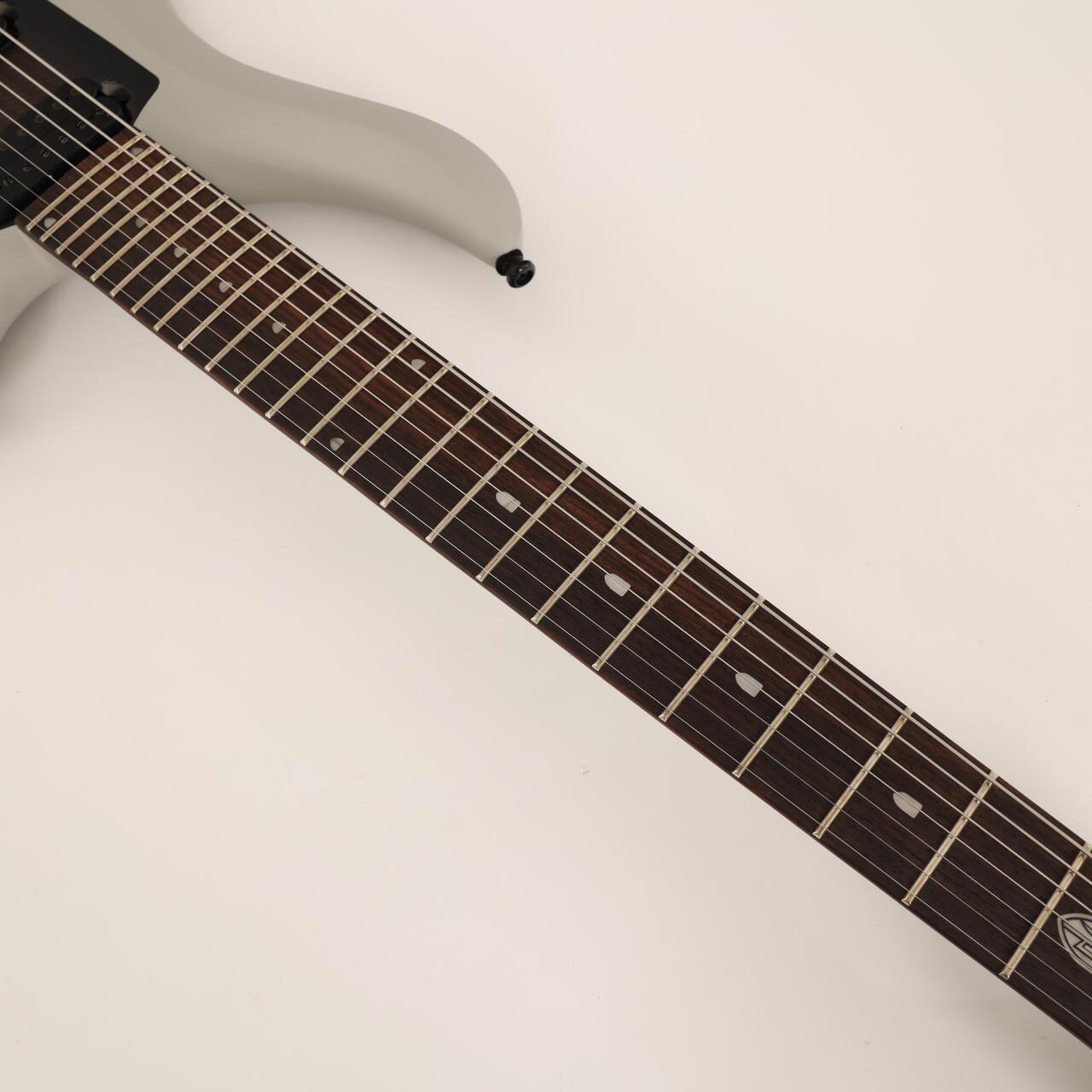 B Stock : Sterling by Music Man Majesty 7-string Chalk Grey 001 - B-MAJ170CGR-0001 (12).jpg
