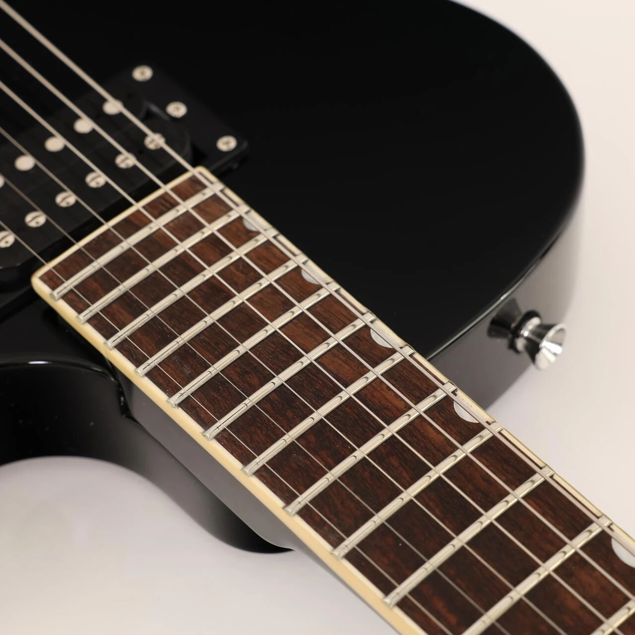 B Stock : Gretsch Streamliner Jet Club Laurel Fingerboard Jet Black 001 - B-281410250-0001 (11).jpg