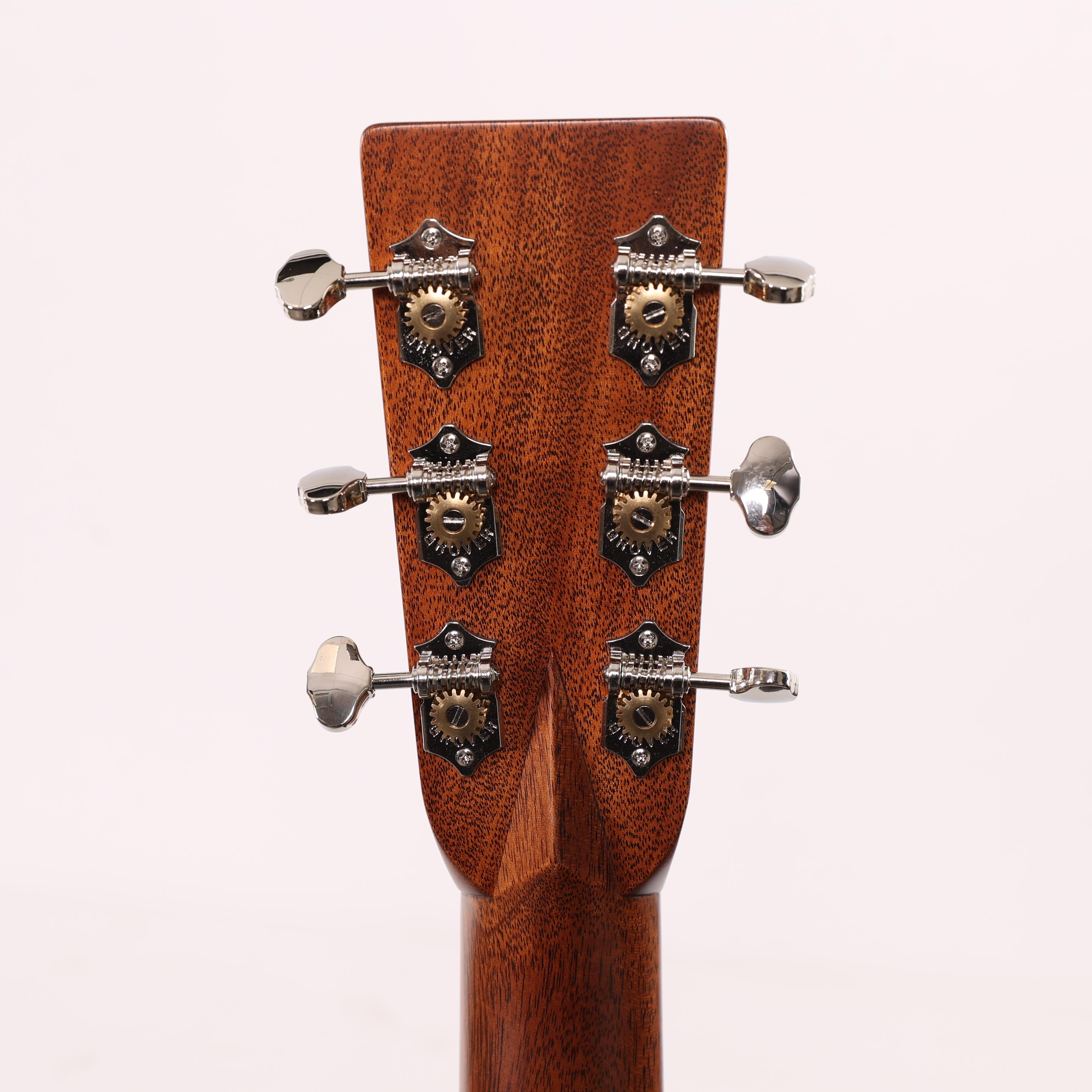 B Stock : Martin 0028 Standard Series Acoustic Guitar inc Case 001 - B-0028SNT-0001 (11).jpg