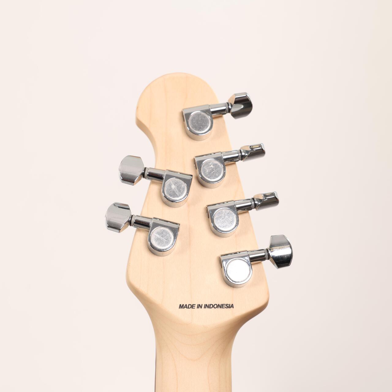 B Stock : Sterling by Music Man Sub Cutlass SSS Pueblo Pink L1 001 - B-CT30SSSPB-0001 (5).jpg