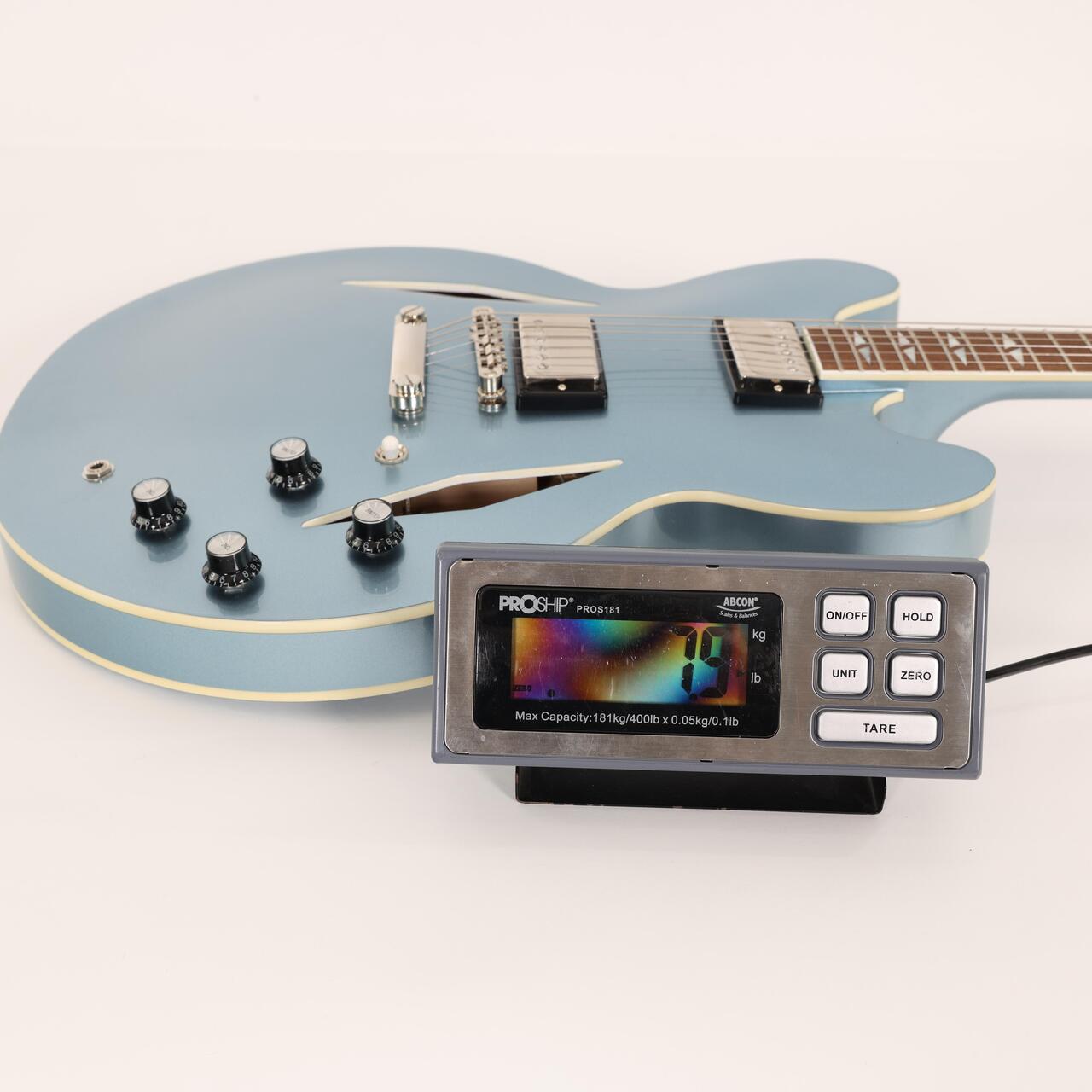B Stock Epiphone Signature Dave Grohl DG-335 Pelham Blue Incl Hard Case 011 - B-EIGCDG335-0011 (4).jpg