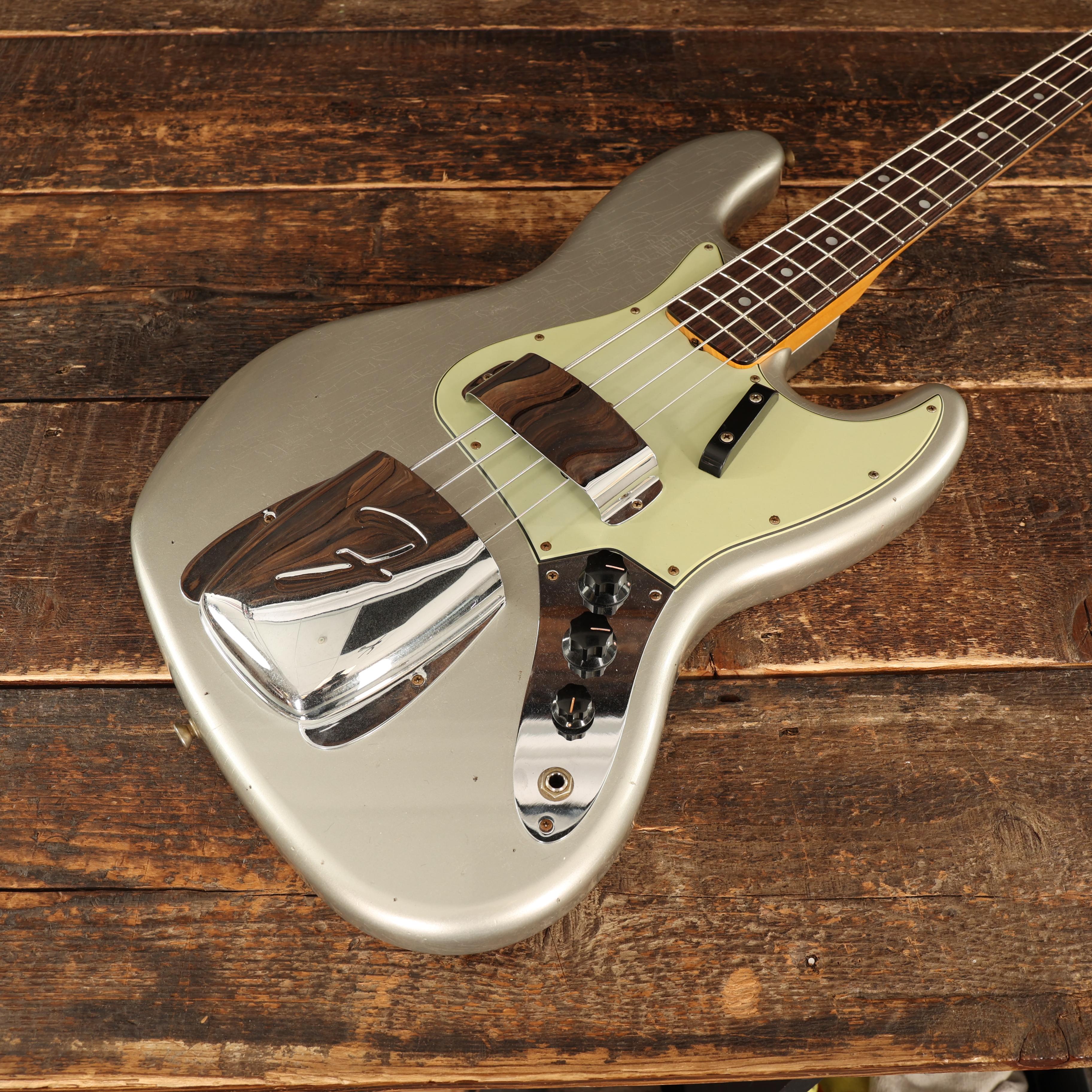 Fender Custom Shop '65 Journeyman Relic Jazz Bass in Faded Inca Silver - CZ587331 (10).jpg