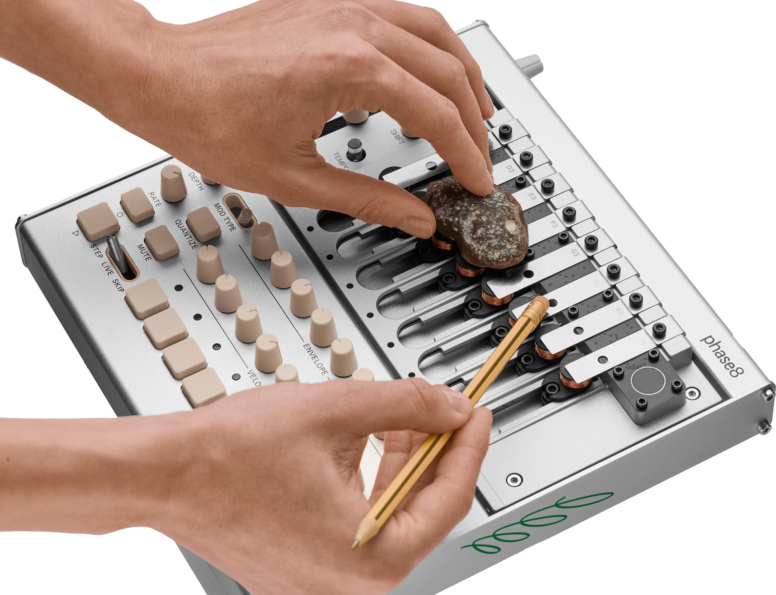 Korg Phase 8 Eight Voice Acoustic Synthesizer - PHASE8_2 (1).jpg