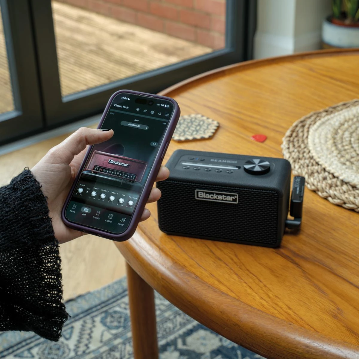 Blackstar Beam Mini Guitar Amp & Bluetooth Speaker - BA260010-H-App-Phone.jpg