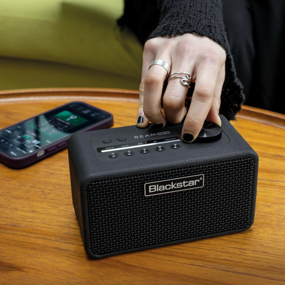 Blackstar Beam Mini Guitar Amp & Bluetooth Speaker - BA260010-H-Control.jpg