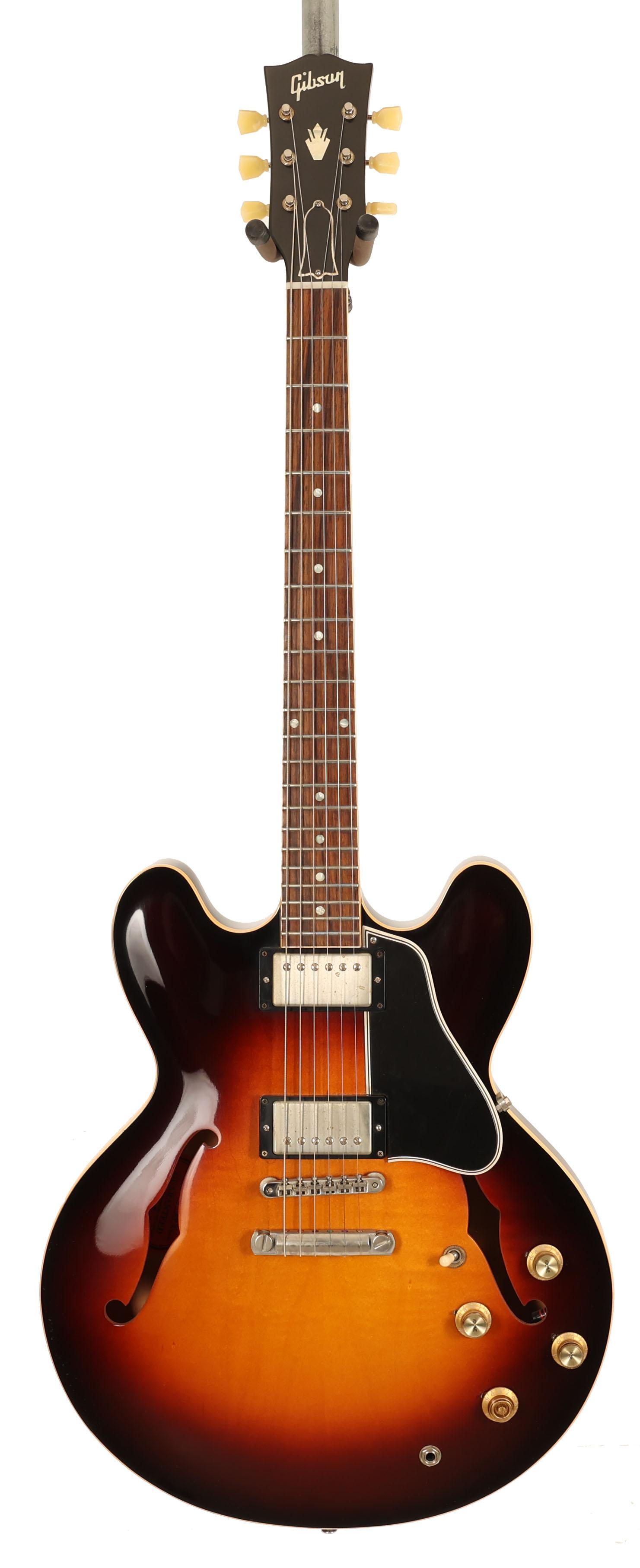 Second Hand Gibson ES-335 Joe Bonamasa in Sunburst 137 - SH-114-2137 (4).jpg