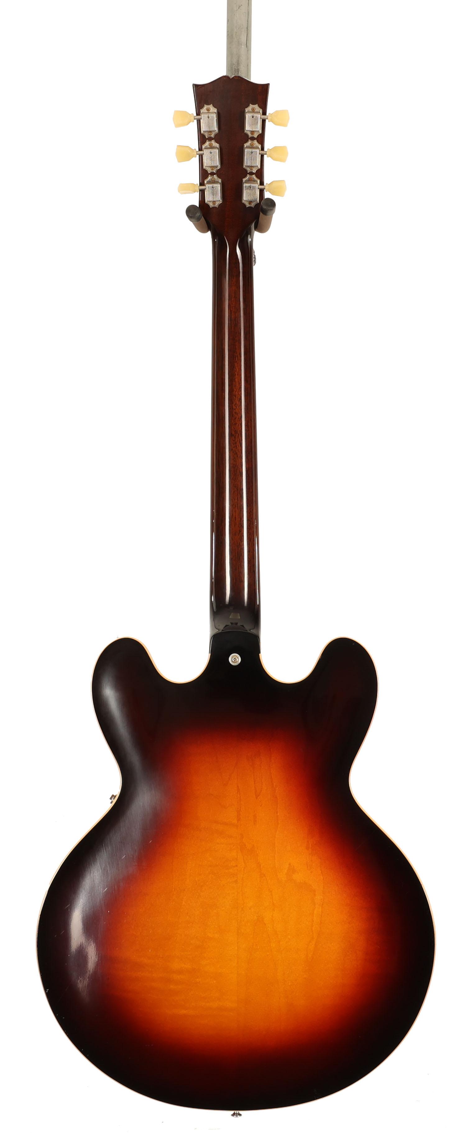 Second Hand Gibson ES-335 Joe Bonamasa in Sunburst 137 - SH-114-2137 (5).jpg