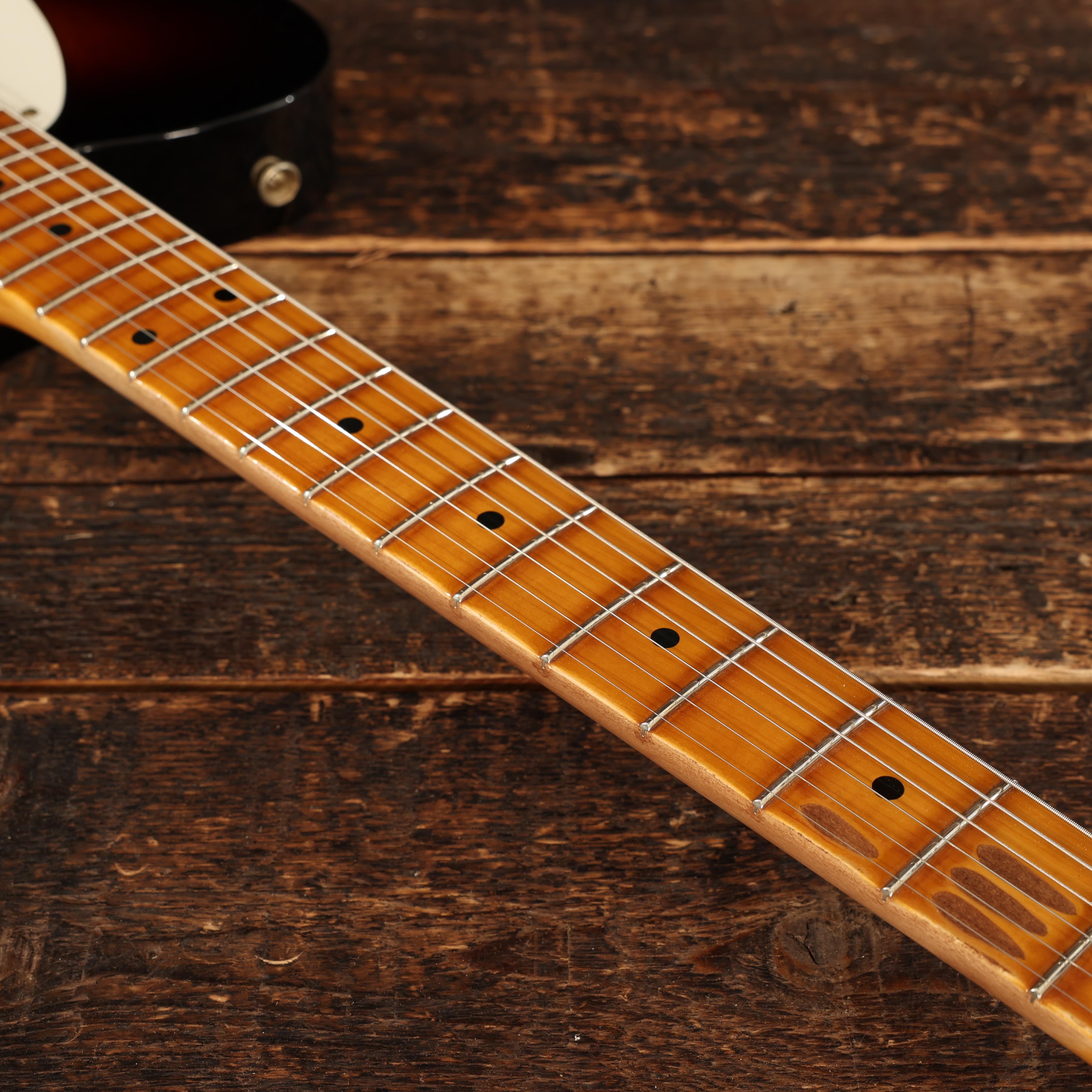 Fender Custom Shop LTD 50's Telecaster Journeyman Relic in Super Faded Aged 2 Tone Sunburst - R142928 (17).jpg