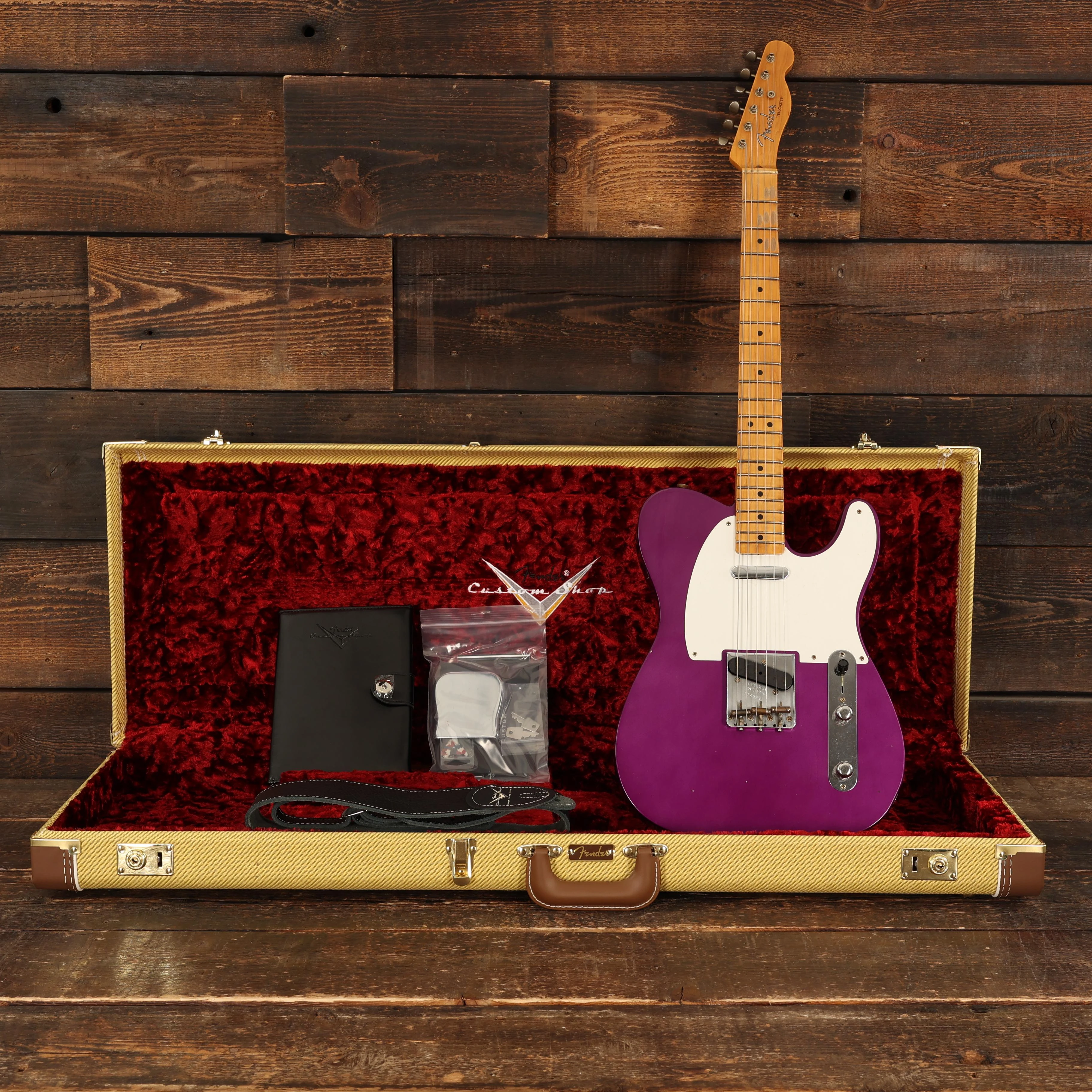 Fender Custom Shop '52 Journeyman Telecaster in Purple Metallic - R149291 (18).jpg