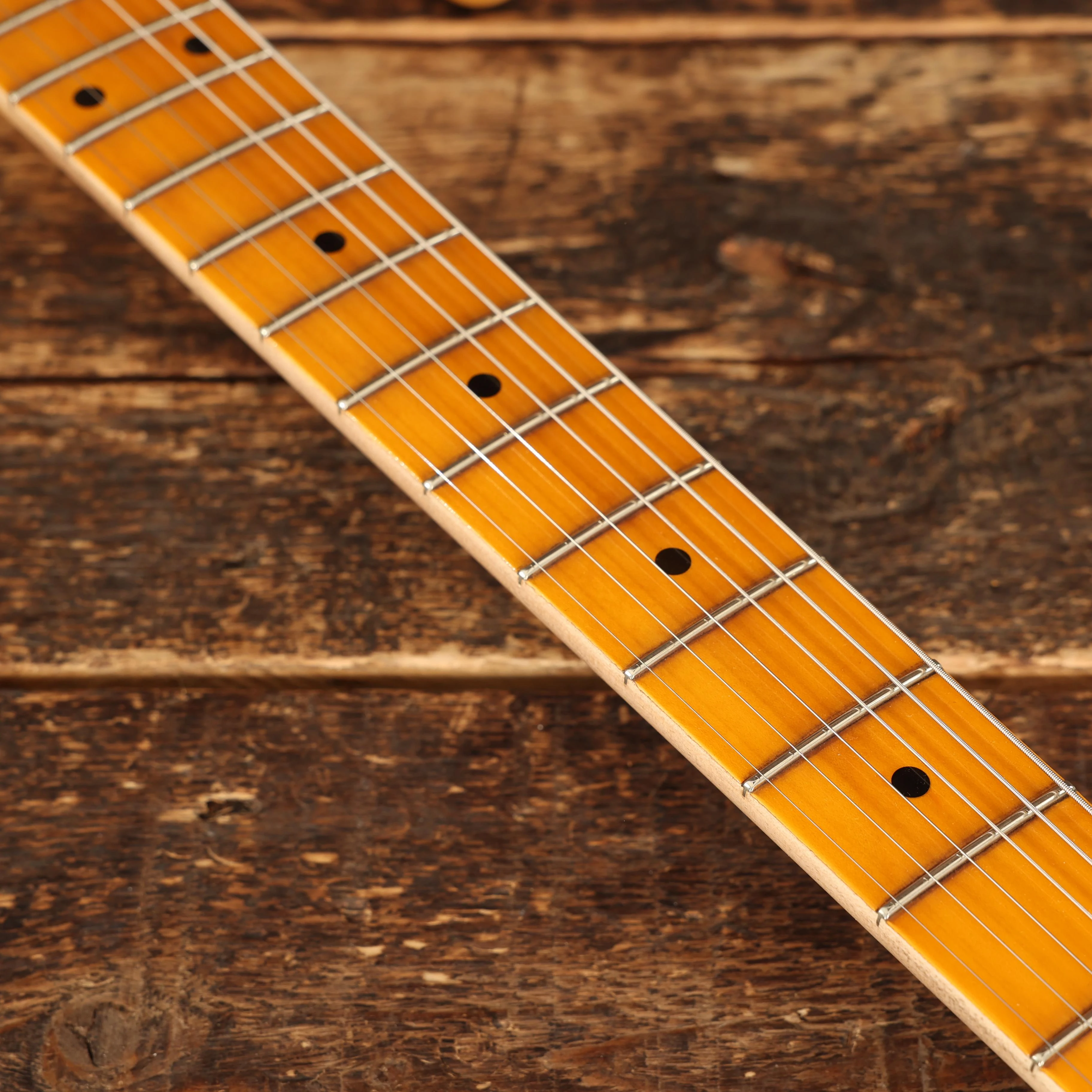 Fender Custom Shop '55 Closet Classic Stratocaster in Butterscotch Blonde - CZ585070 (15).jpg