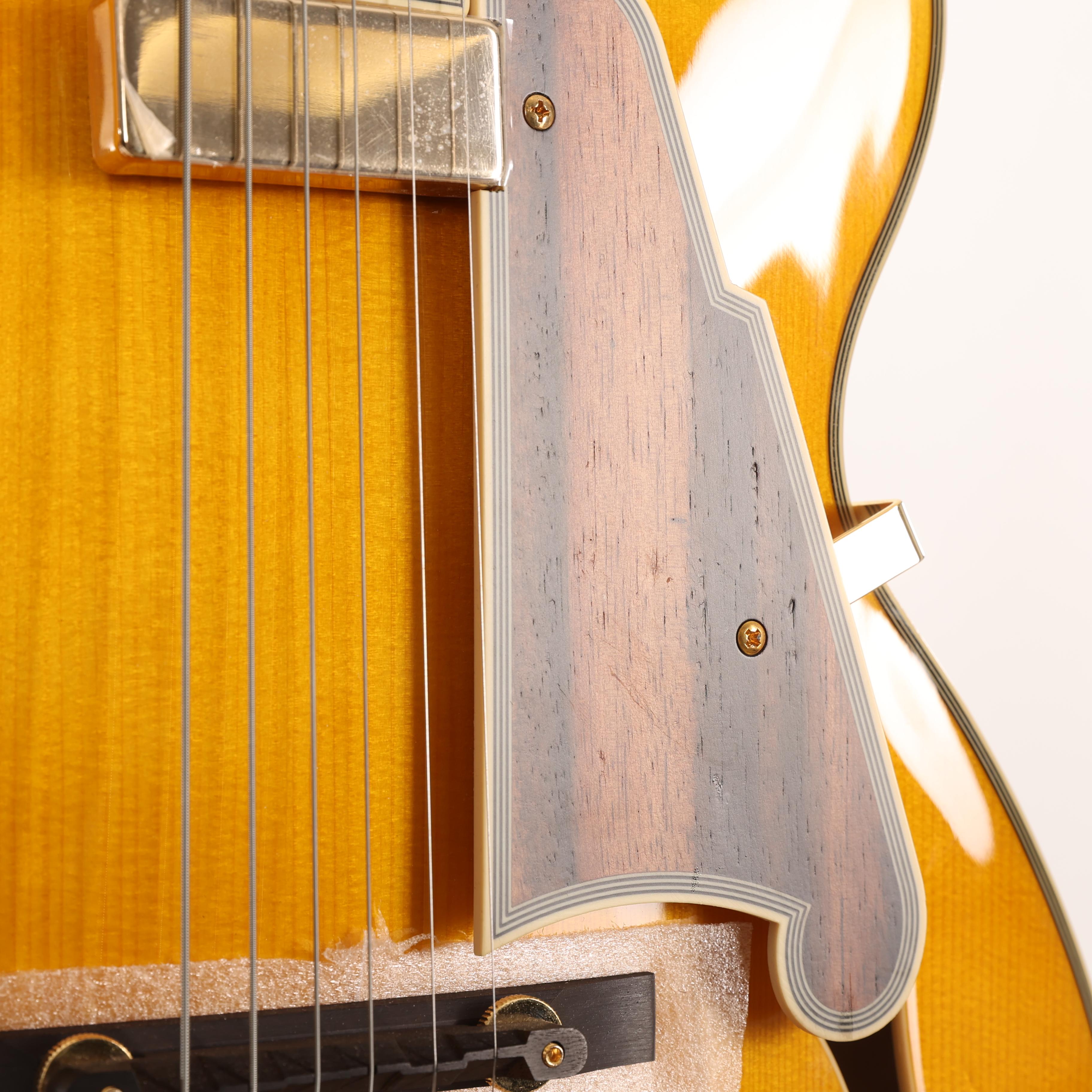 B Stock : DAngelico Excel SS Soho Amber 001 - B-DAESSSAMB-0001 (14).jpg