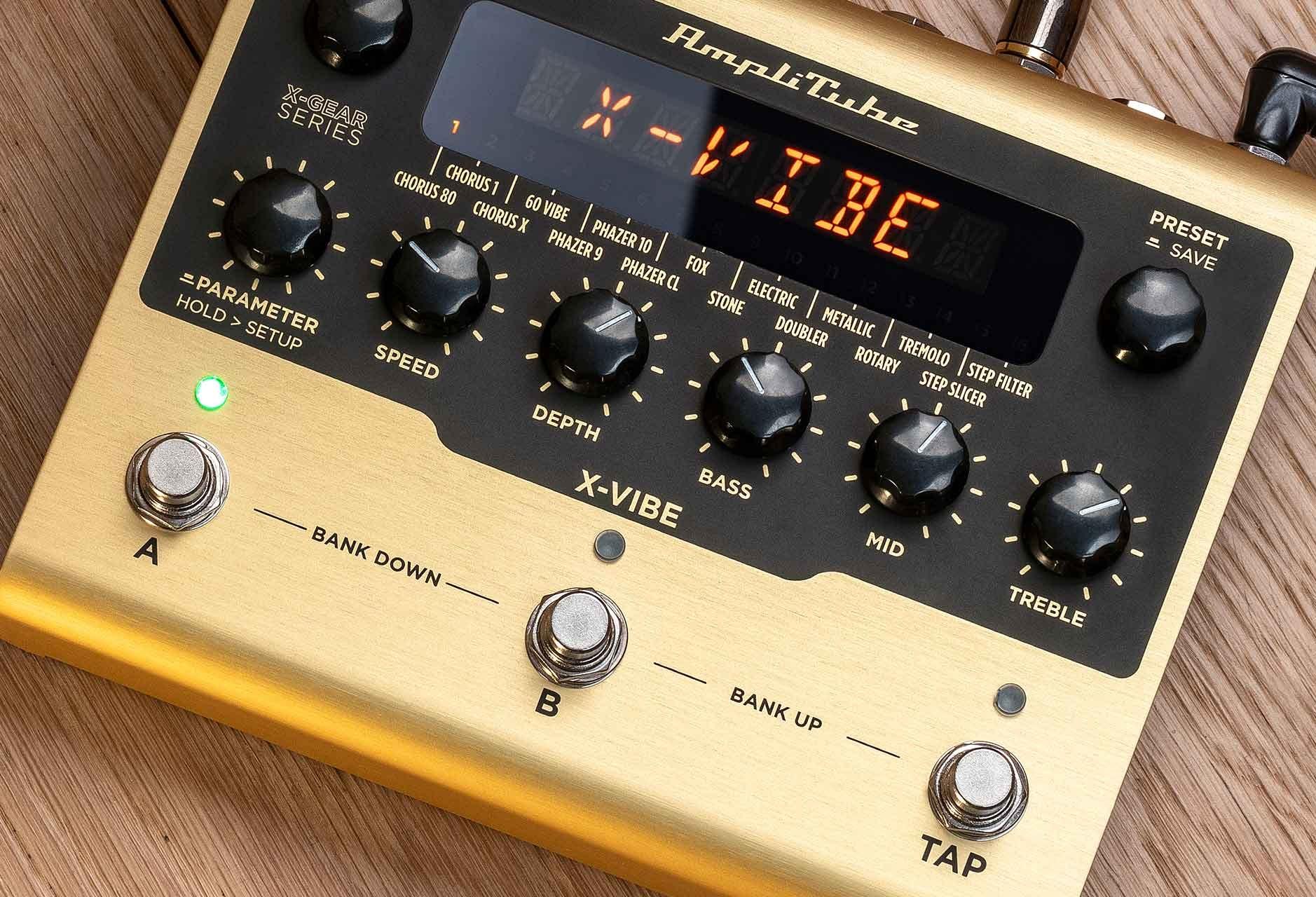 IK Multimedia X Gear X Vibe Modulation Pedal - regular@2x.jpg