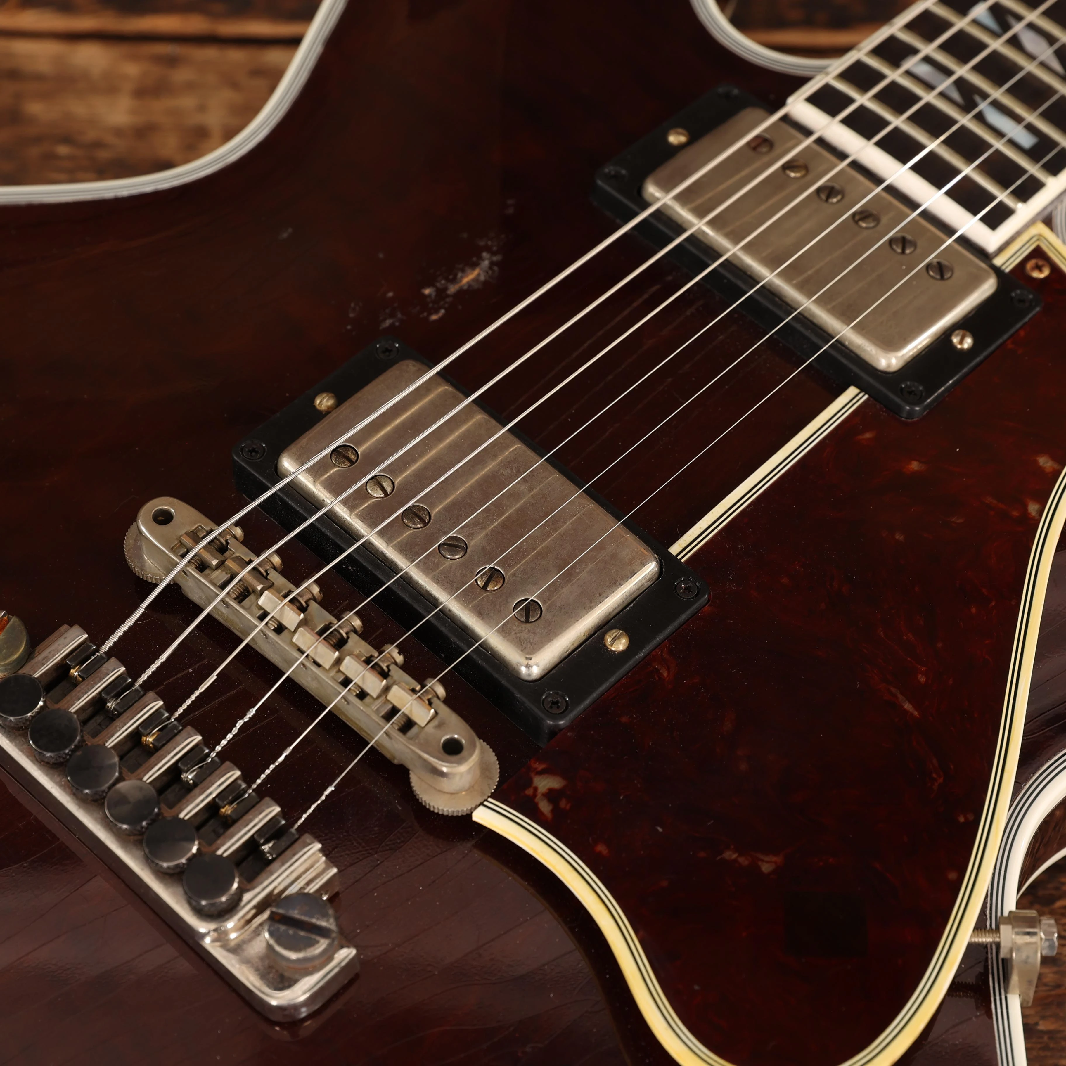 Gibson Custom Shop B.B. King Lucille Legacy Figured Semi-Hollow Electric Guitar in Dark Walnut, Heavy Aged - CS503359 (9).JPG