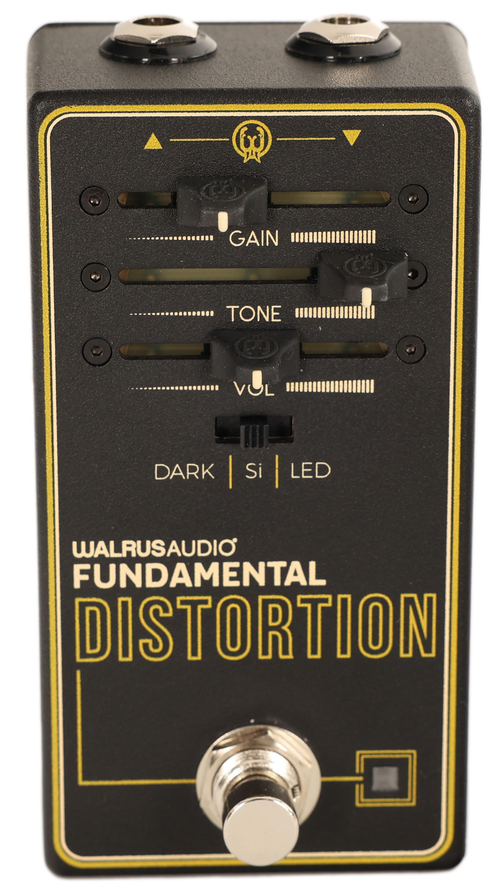 Second Hand Walrus Audio Fundamental Distortion Pedal 661 - SH-235-2661 (2).jpg