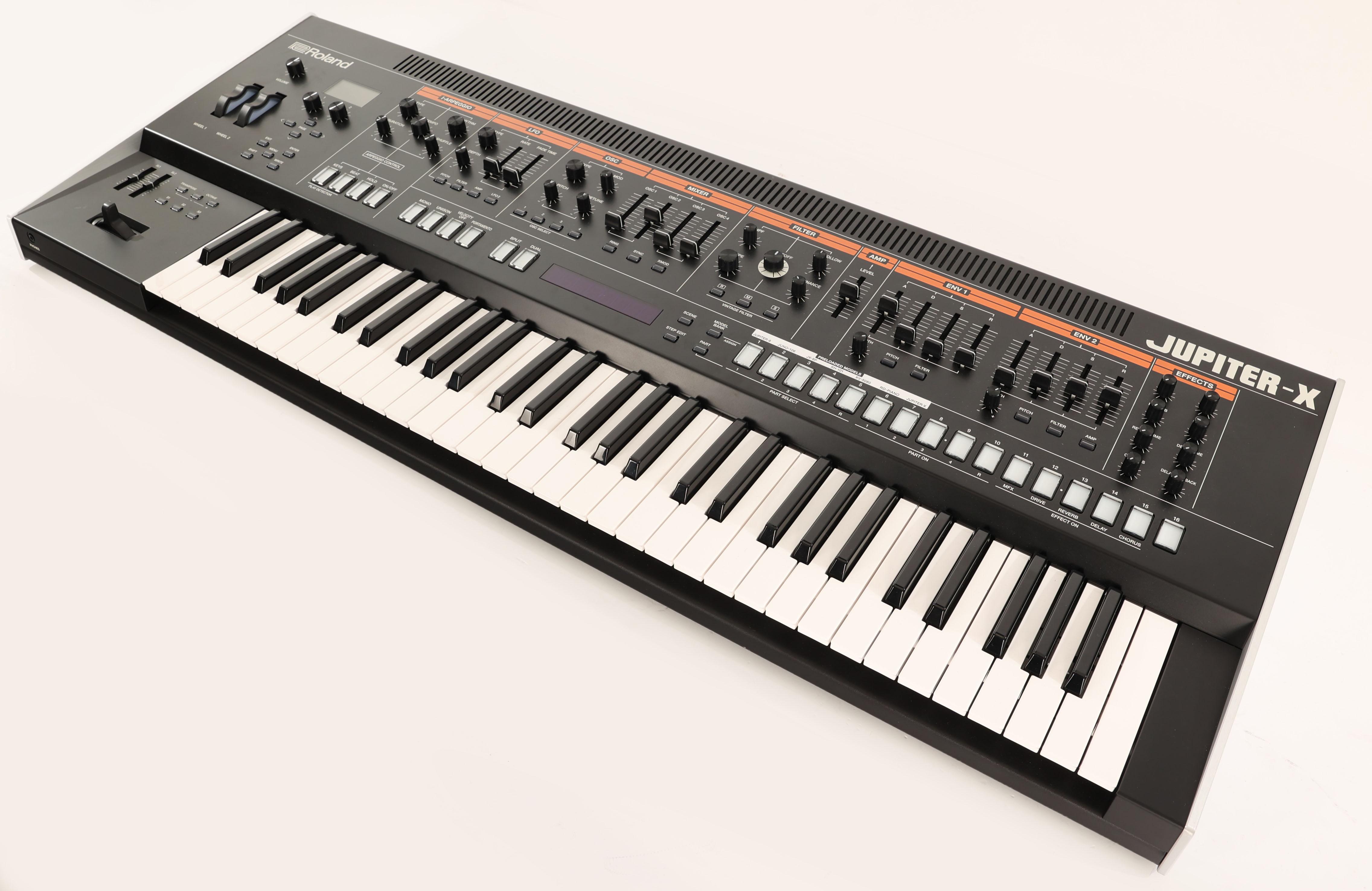 Second Hand Roland Jupiter X Synthesizer 533 - SH-204-1533 (4).jpg
