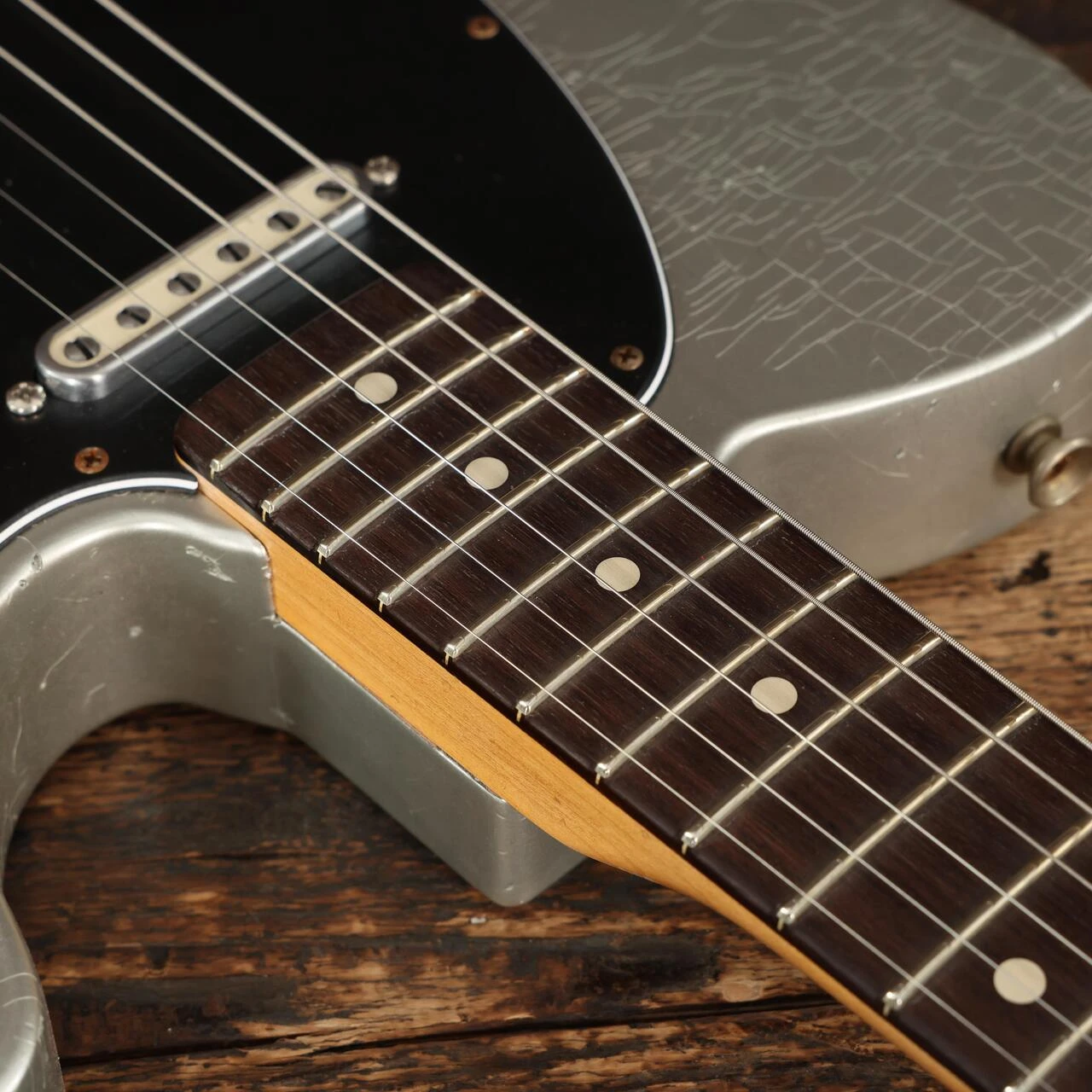 Fender Custom Shop Masterbuilt Dennis Galuszka ‘63 Telecaster Journeyman Relic in Aged Inca Silver with Green Competition Stripe - R135587 (12).JPG