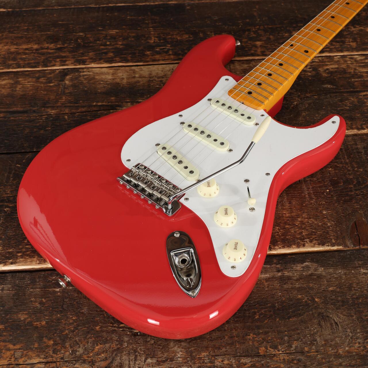 Fender Custom Shop '56 Stratocaster NOS in Fiesta Red - R128432 (7).JPG