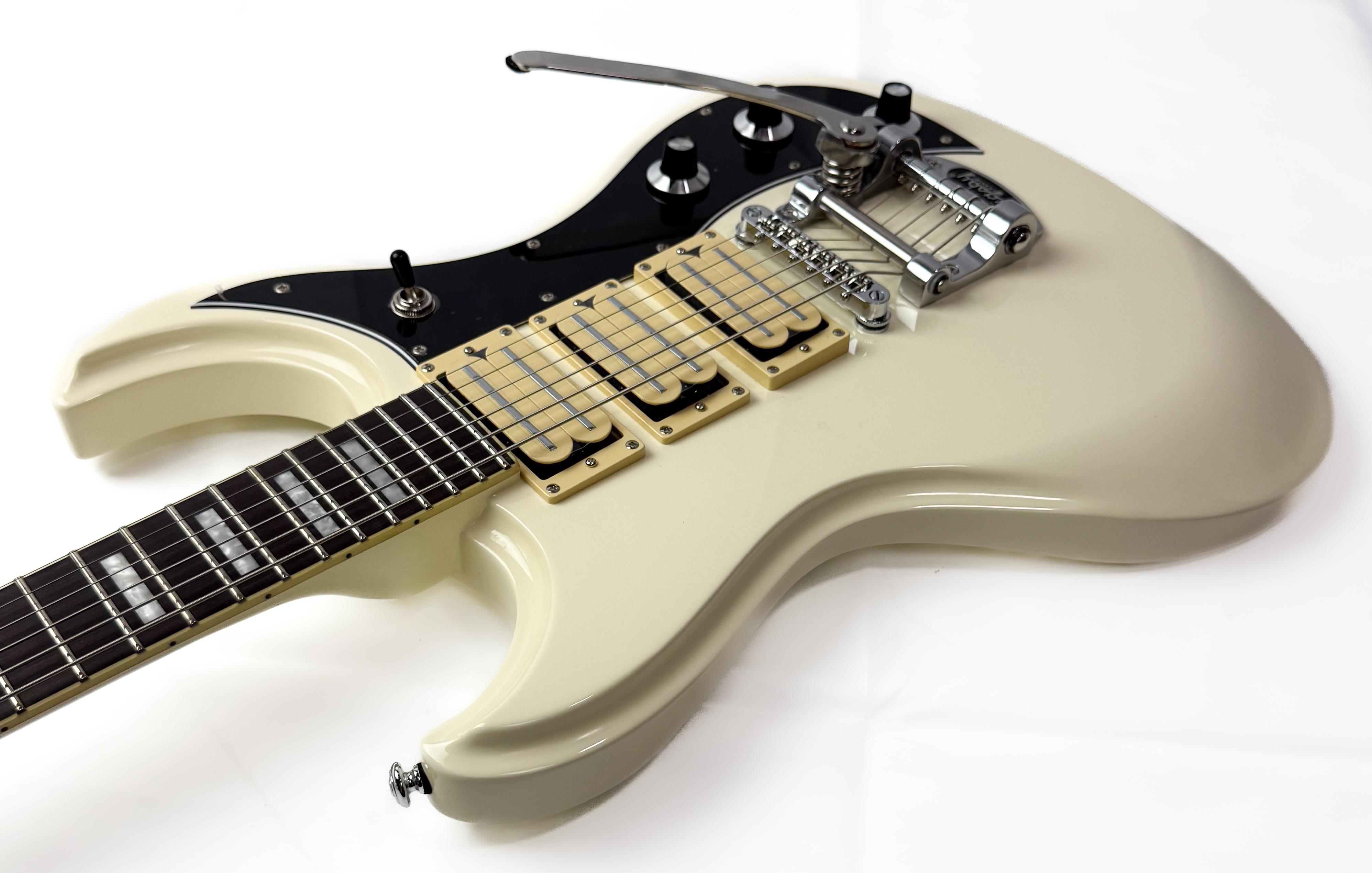 Dunable Gnarwhal DE Baritone Electric Guitar with Bigsby in Vintage White - GNB-VW-Angle-2.jpg