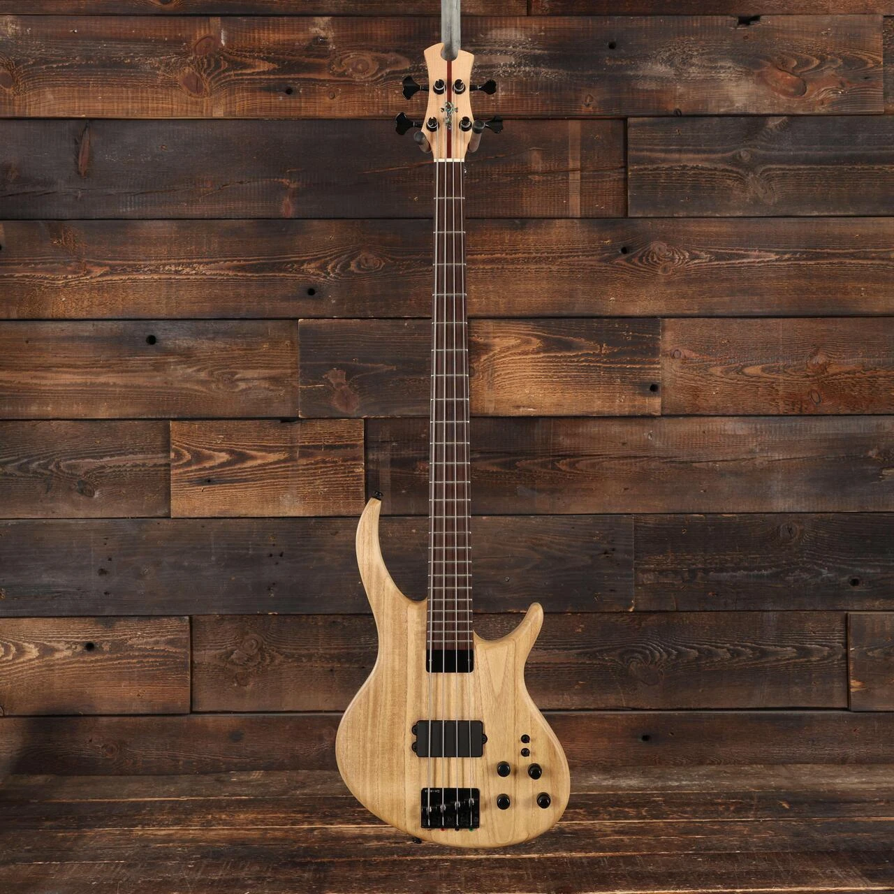 Tobias Growler IV Bass Guitar in Satin Natural - TBGR4SNABH1 (4).jpg