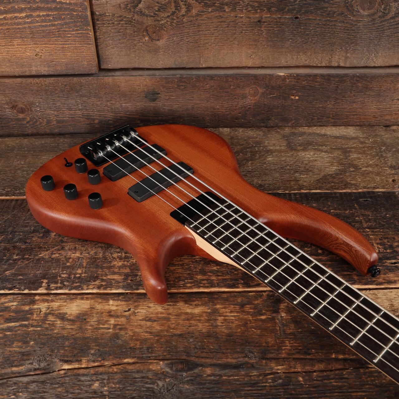 Tobias Killer B V 5-String Bass Guitar in Satin Natural - TBKB5SNABH1 (9).jpg