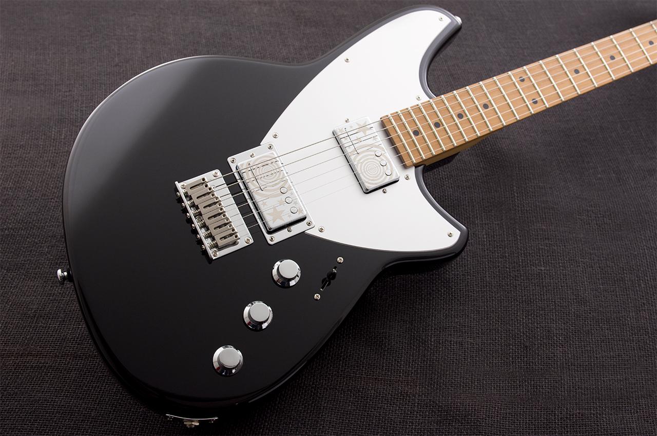 Reverend Billy Corgan Signature Z-One Electric Guitar in Gloss Midnight Black - BC2-G-MDBK-RM-HCHC-A-Angle.jpg
