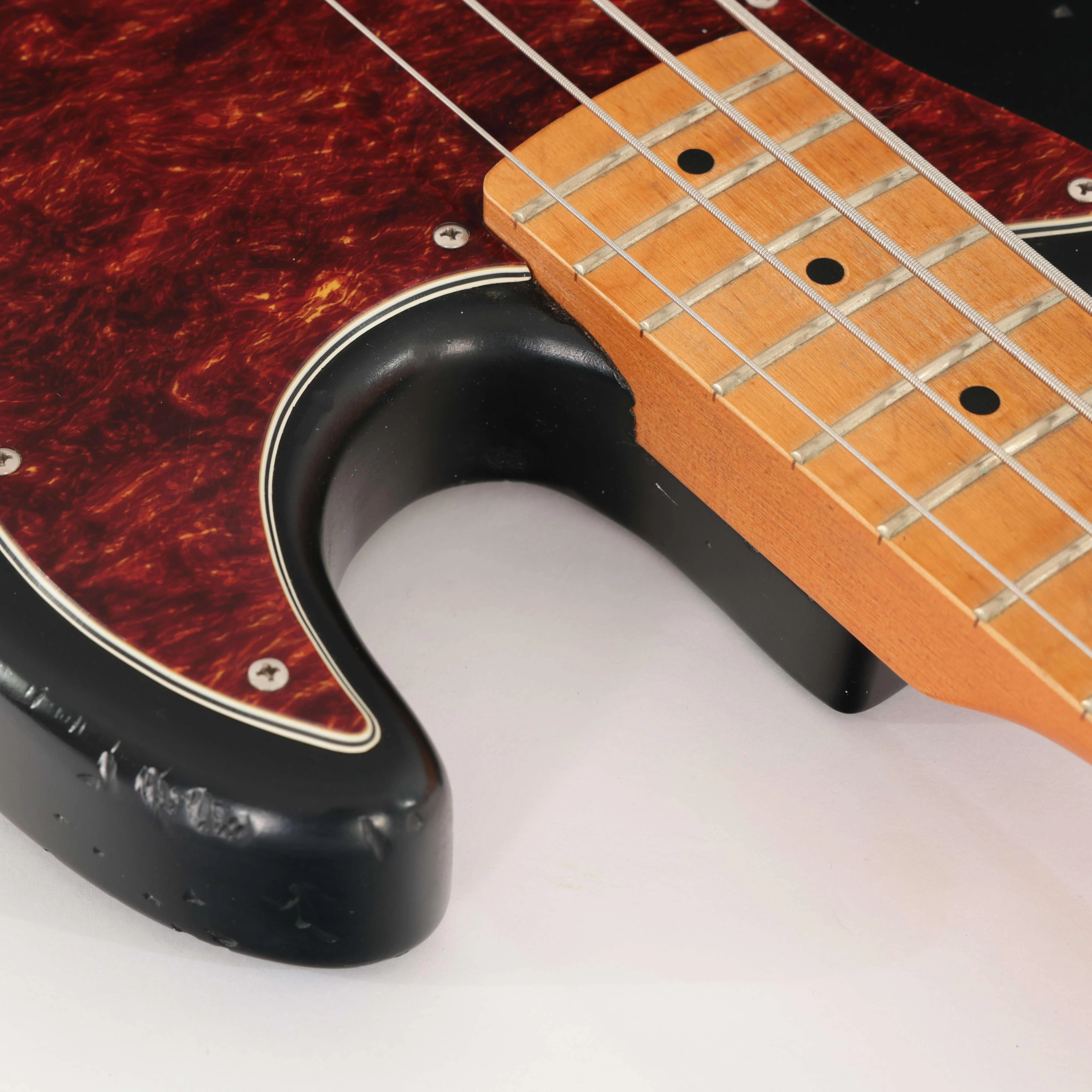 Second Hand Relic Guitars The Hague J Bass in Black #223 - SH-122-1223 (12).jpg
