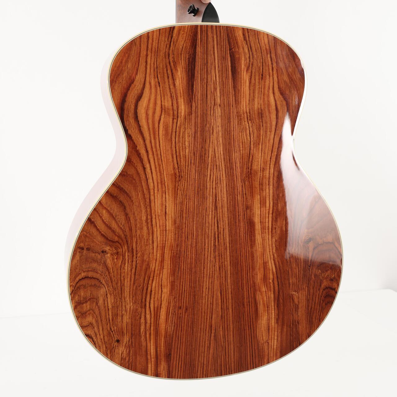 Second Hand Taylor Gold Label 814E Rosewood in Natural 360 - SH-114-2360 (5).jpg
