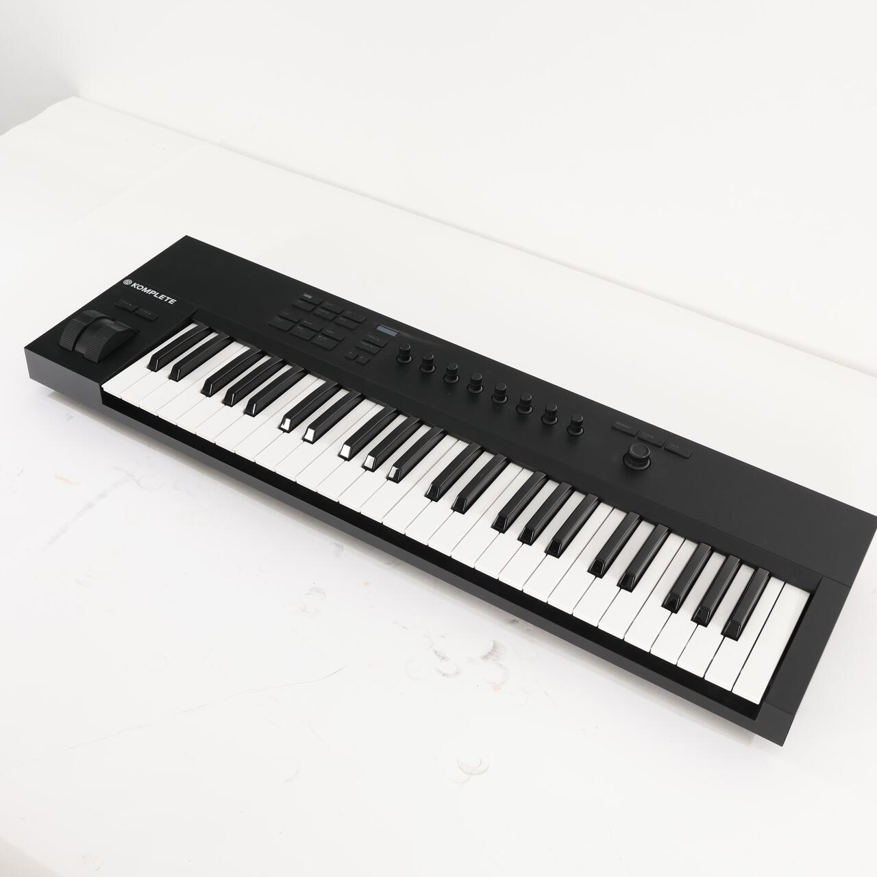 Second Hand Native Instruments Komplete Kontrol A49 MIDI Keyboard & Controller 546 - SH-204-1546 (4).jpg