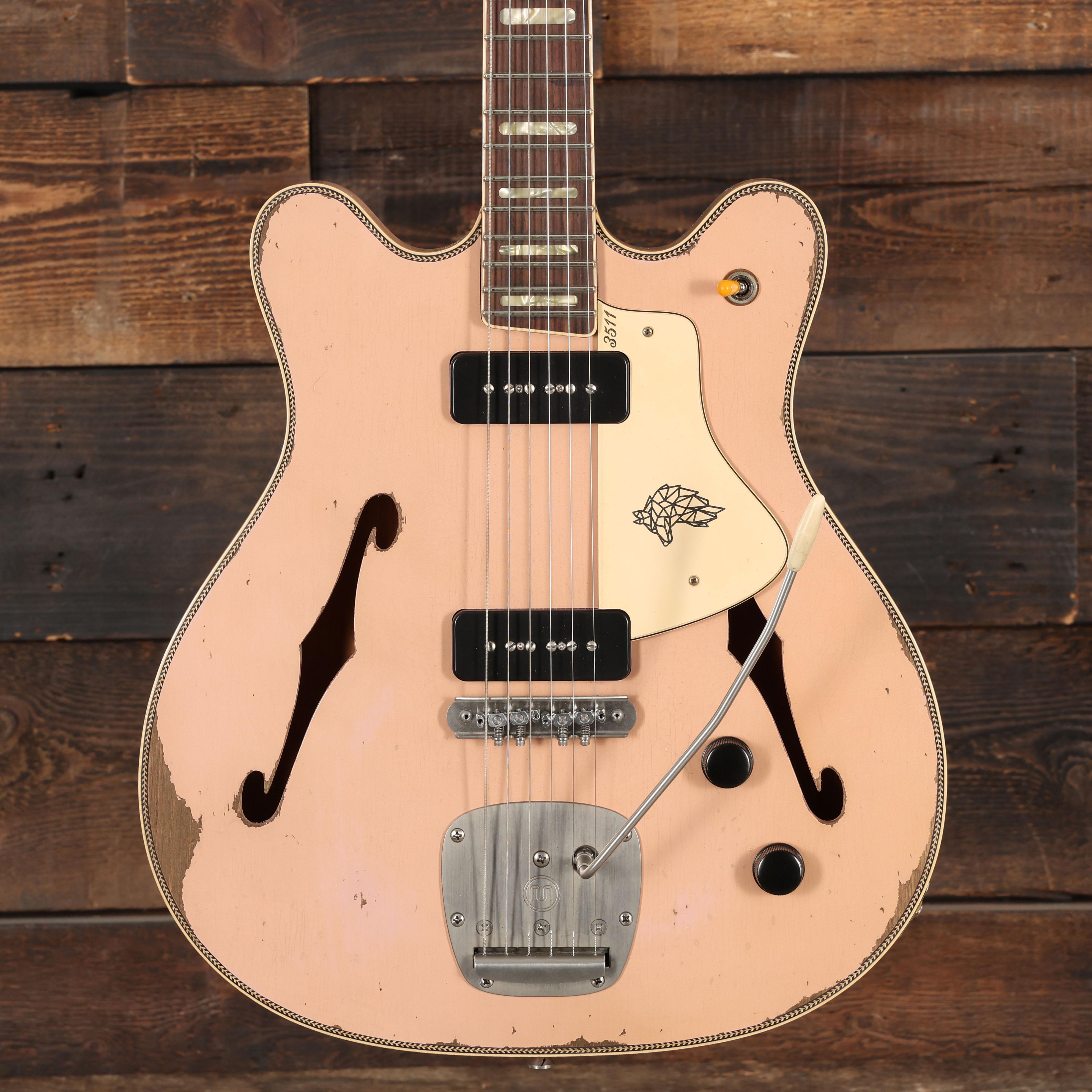 Castedosa 3511 Lobo Semi-Hollow Electric Guitar in Dirty Shell Pink, Medium Aged - CAST3511LOBODSP 459 (3).JPG