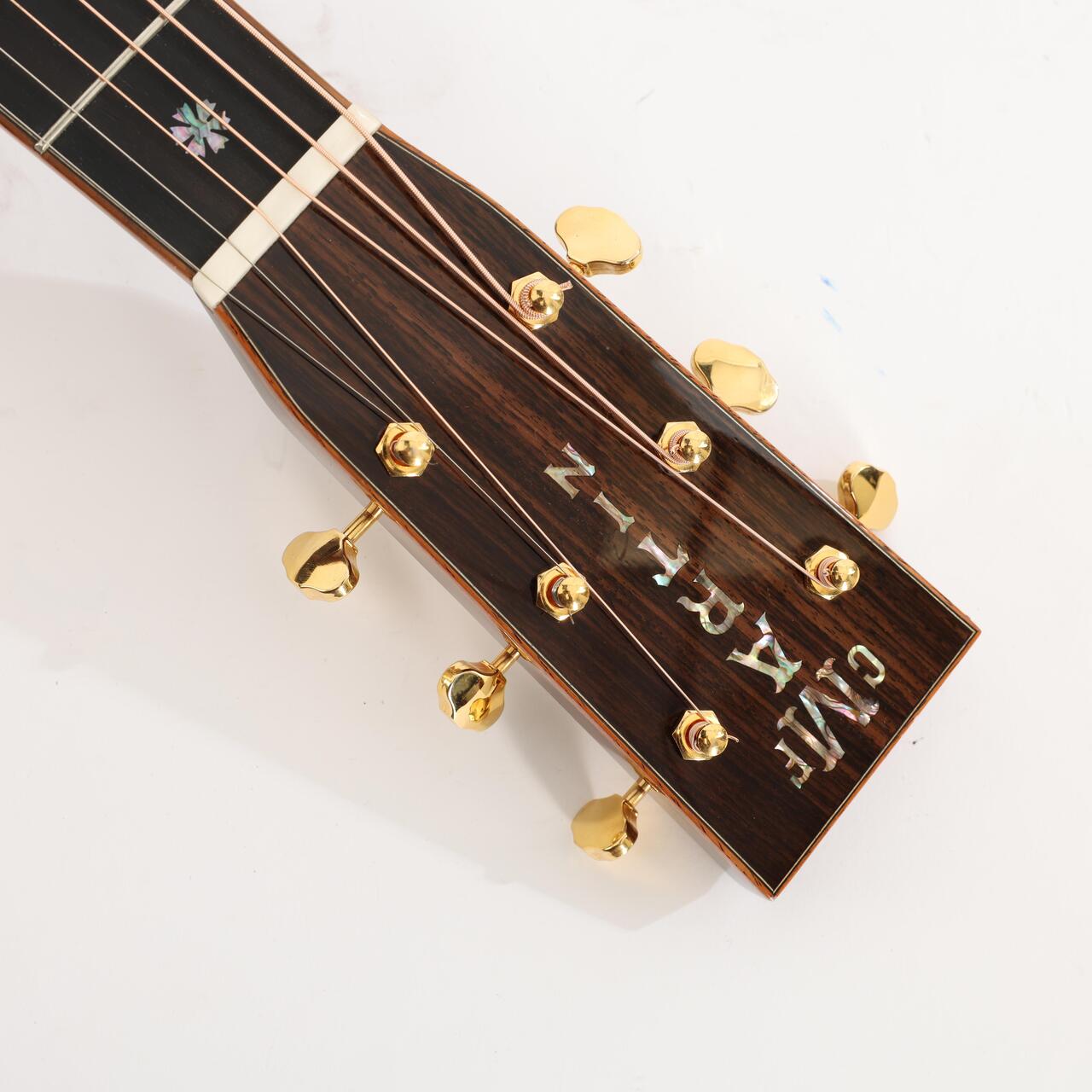Second Hand Martin Custom OM Pearl 552 - SH-204-1552 (11).jpg