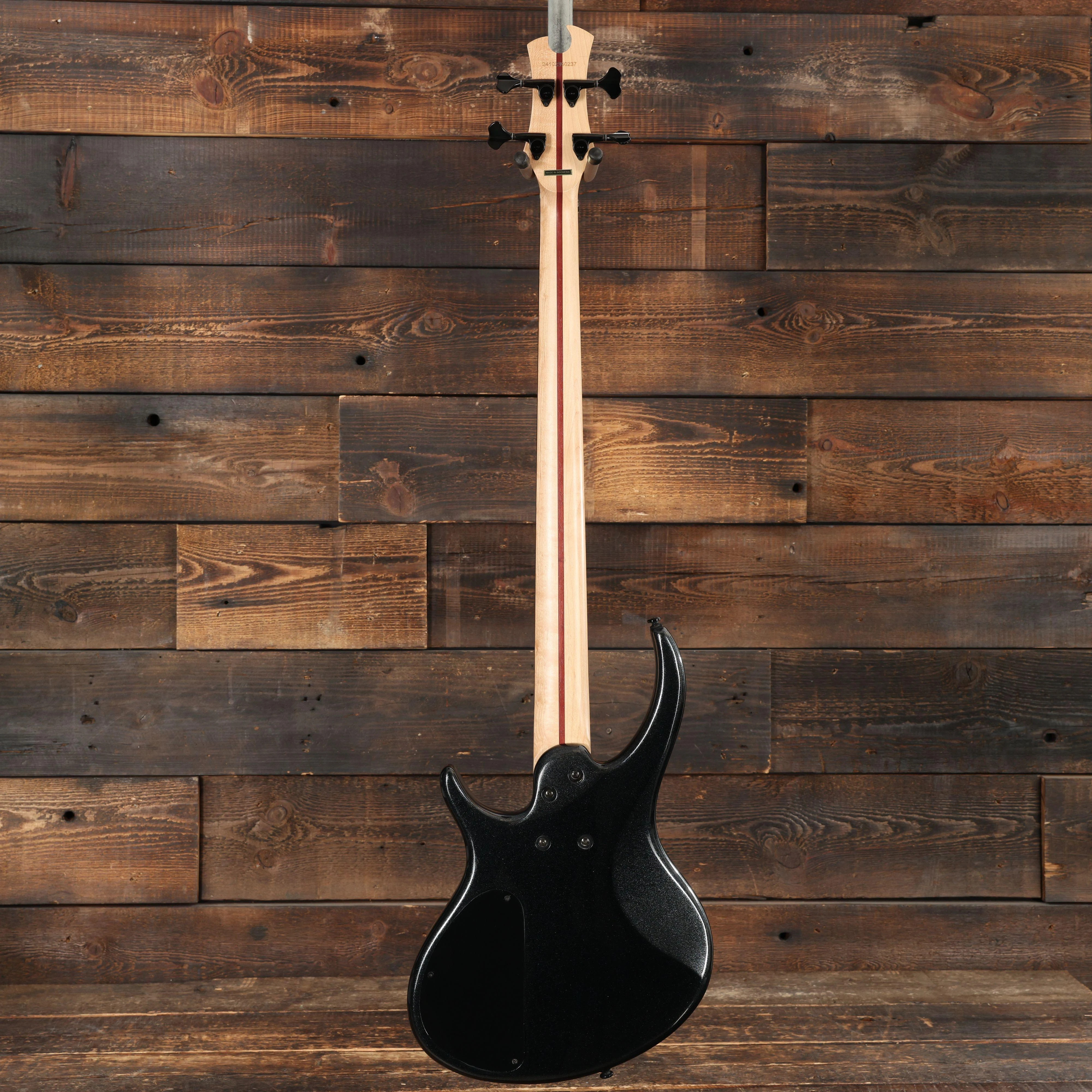Tobias Growler IV Bass Guitar in Black Pearl - TBGR4BKPBH1 (6).jpg