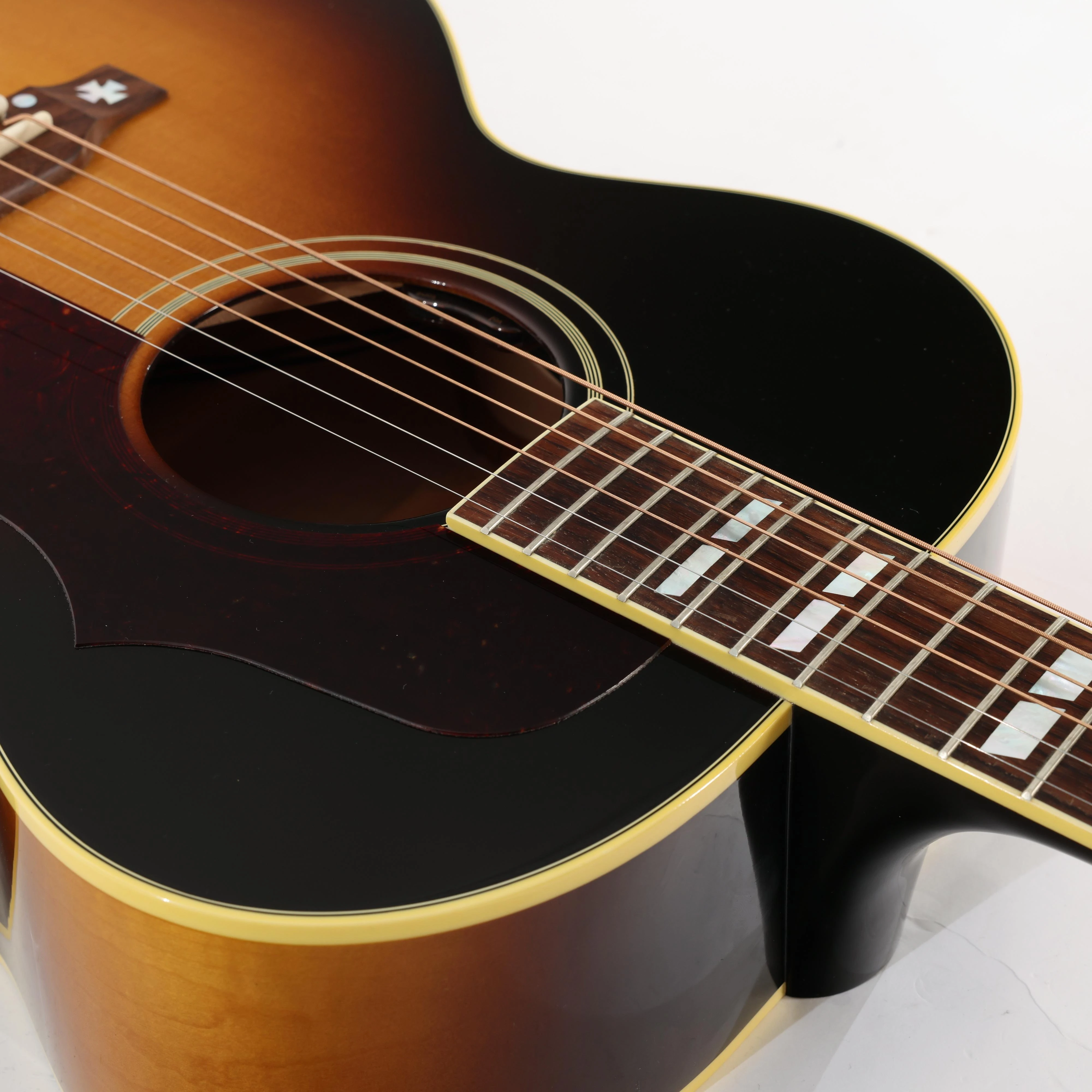 Second Hand Gibson J-185 Original 2021 In Vintage Sunburst #387 - SH-114-2387 (11).jpg