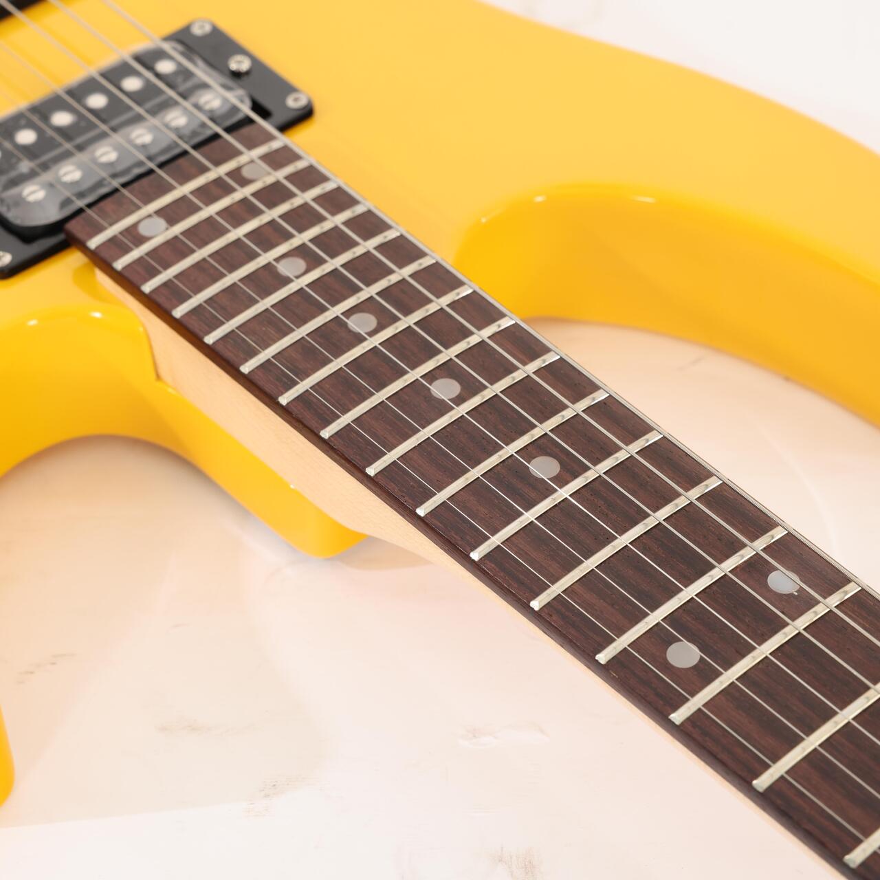 
B Stock : EastCoast HM1 Electric Guitar in Ferrari Yellow - 001 - B-EC-HM1-YE-0001 (8).jpg