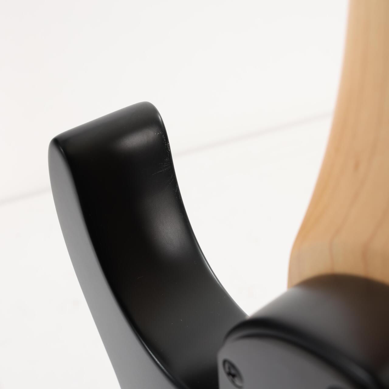 
B Stock : EastCoast MT1 Electric Guitar in Satin Black with Rosewood Fretboard - 001 - B-EC-MT1-BK-0001 (13).jpg